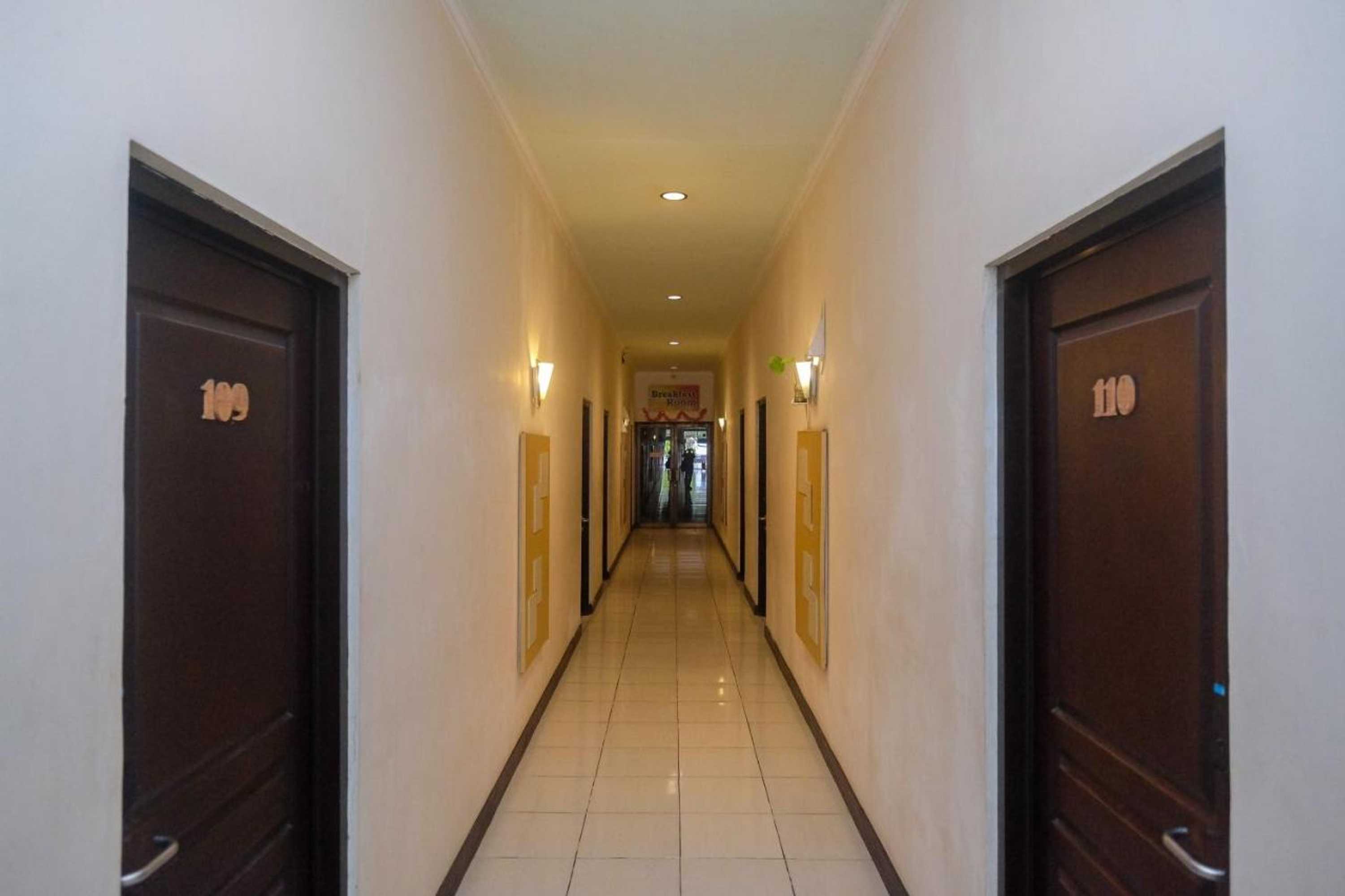 Gift card for Urbanview Hotel Anggraeni Jatibarang