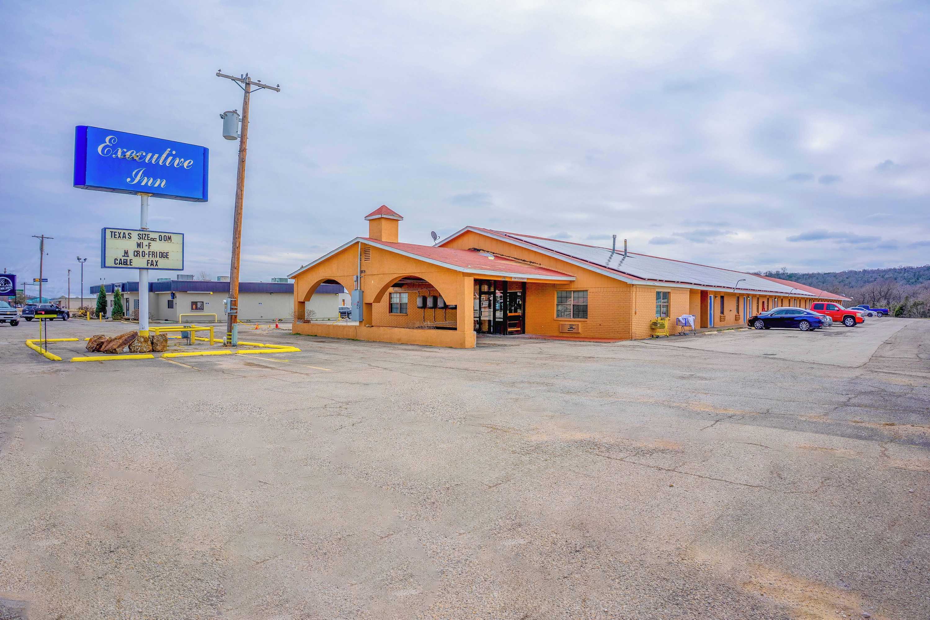 Gift card for Executive Inn Mineral Wells Gift card for Executive Inn Mineral Wells