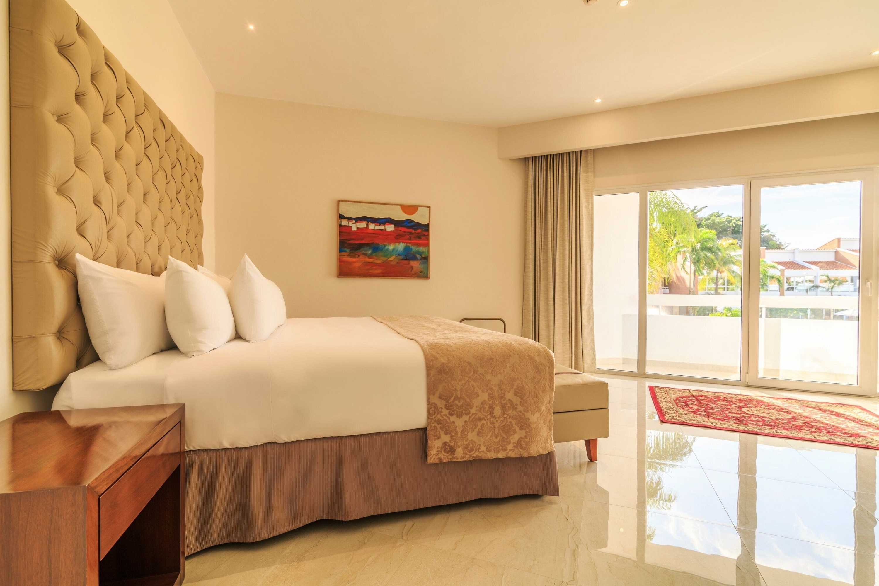 Gift card for Los Tajibos, Santa Cruz de la Sierra, a Tribute Portfolio Hotel Gift card for Los Tajibos, Santa Cruz de la Sierra, a Tribute Portfolio Hotel