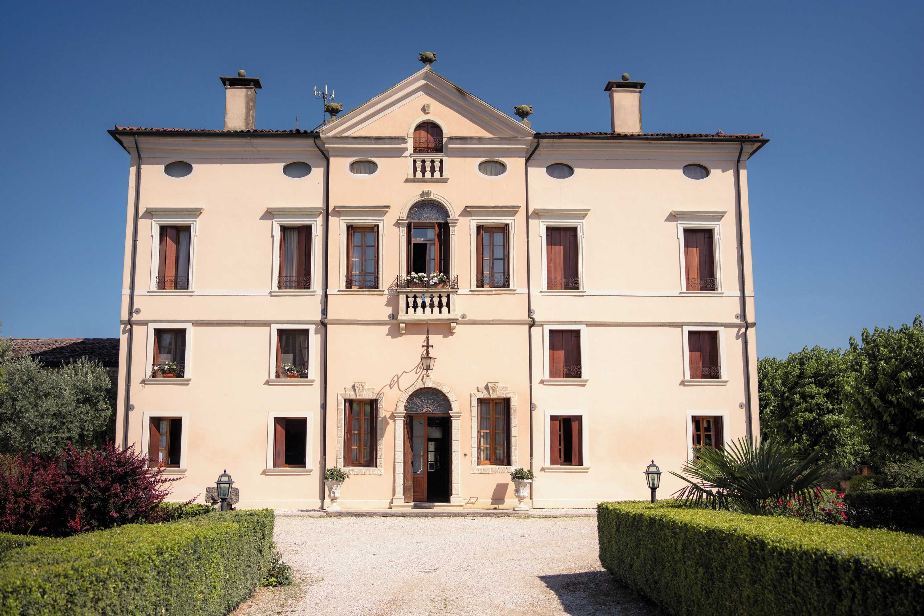 Gift card for Villa Bongiovanni Gift card for Villa Bongiovanni