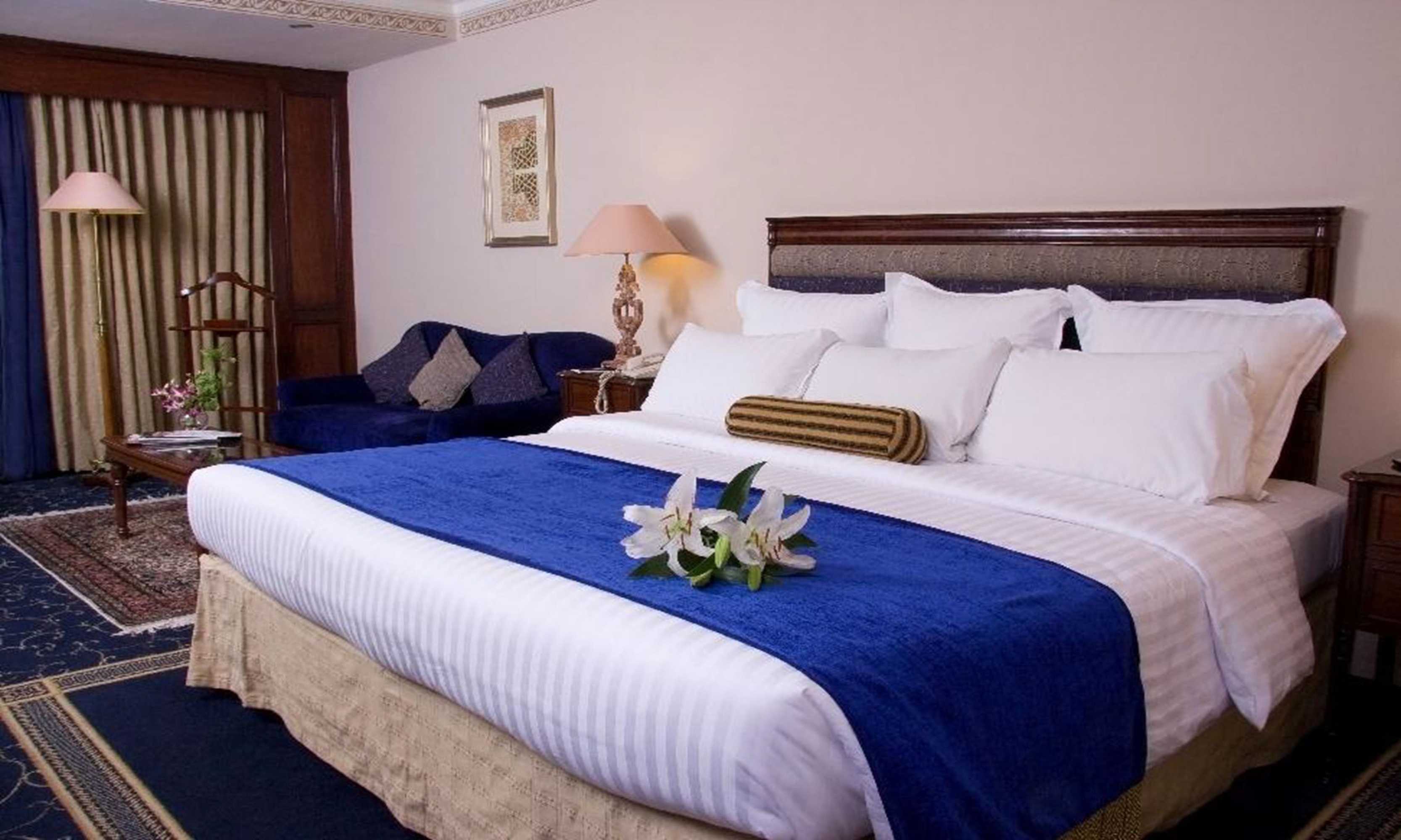 Gift card for Pearl Continental Hotel Karachi Gift card for Pearl Continental Hotel Karachi