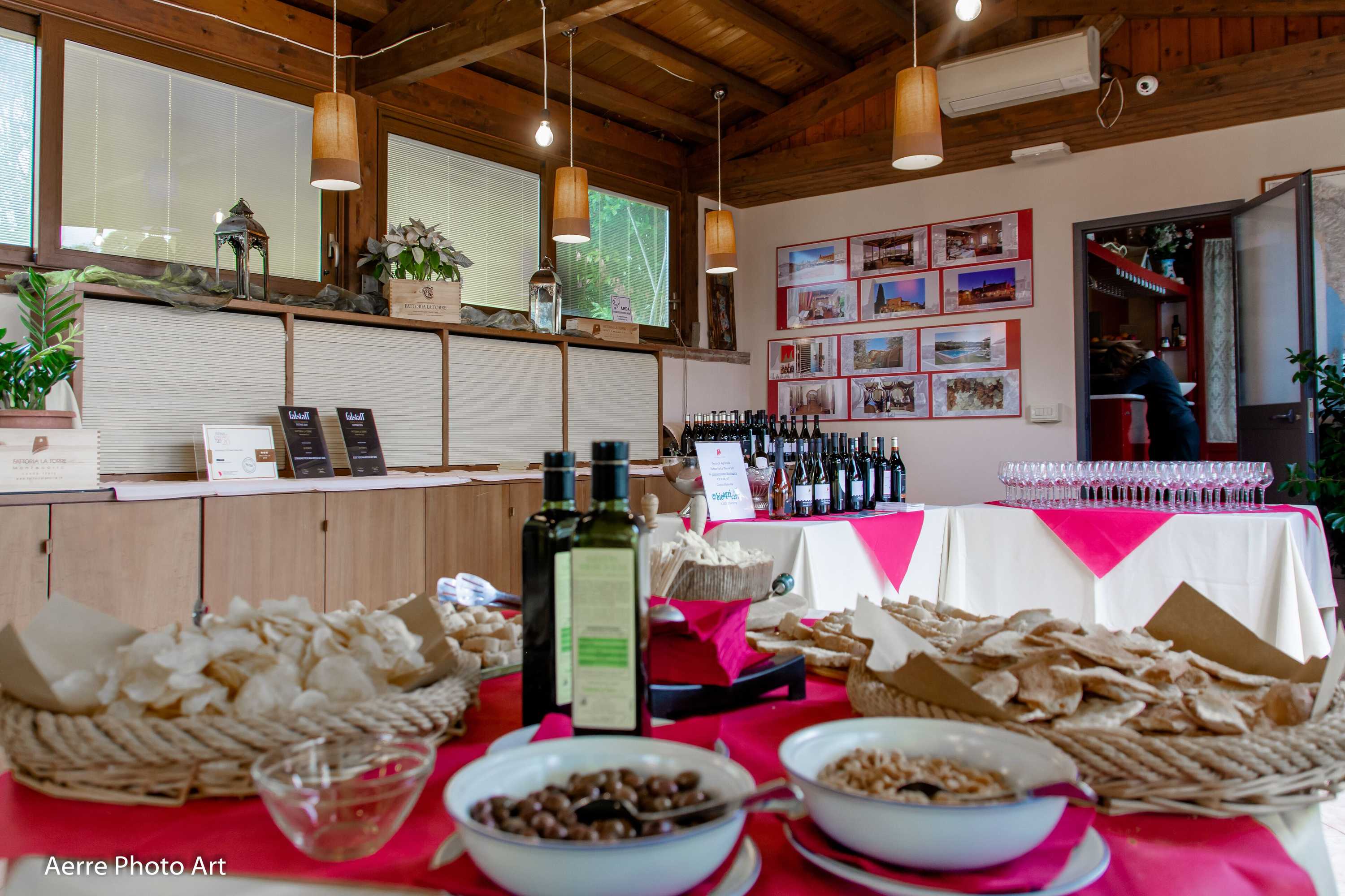 Gift card for La Torre Wine Resort Gift card for La Torre Wine Resort