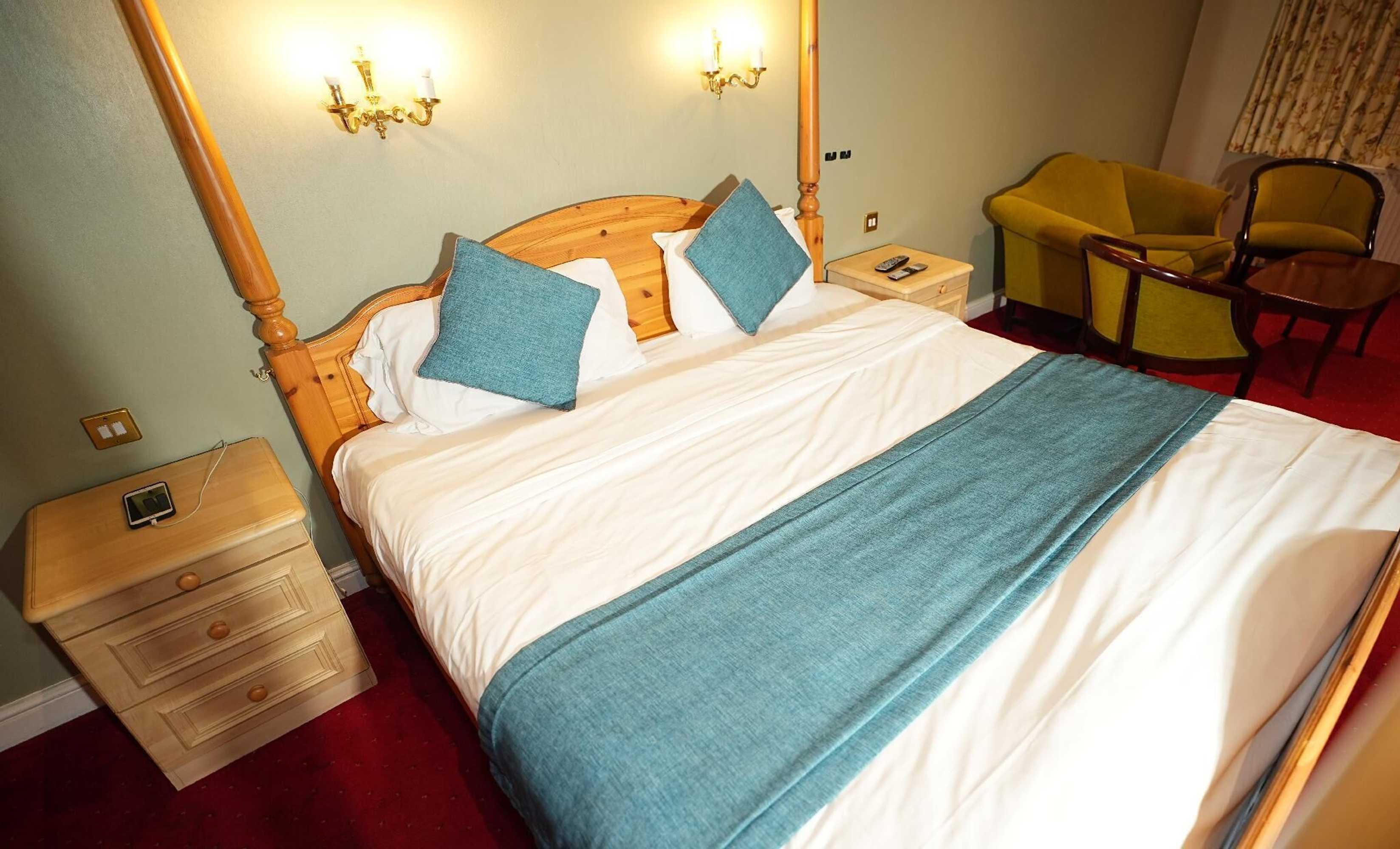 Gift card for Consort Hotel