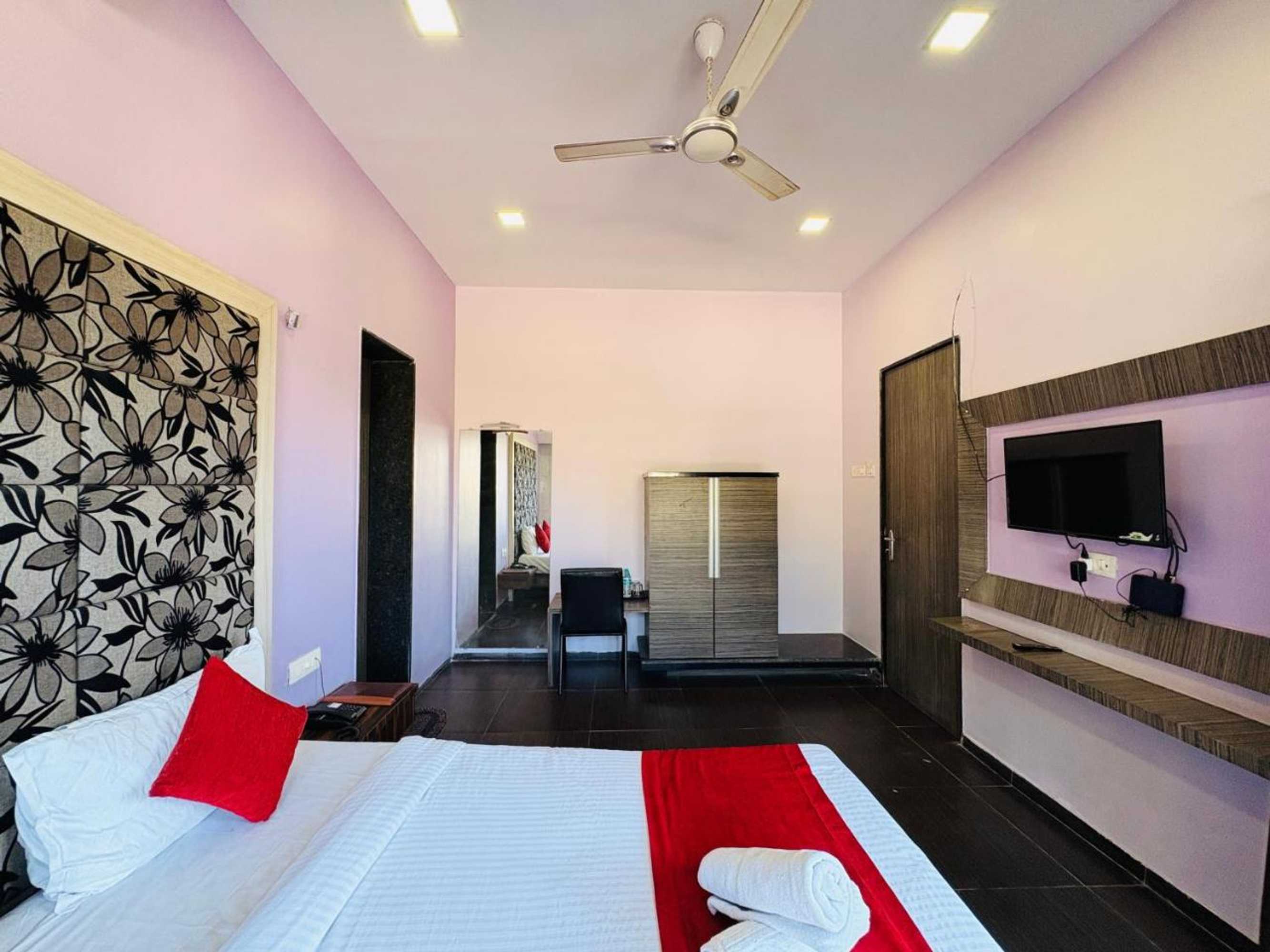 Gift card for Hotel Lalit Inn