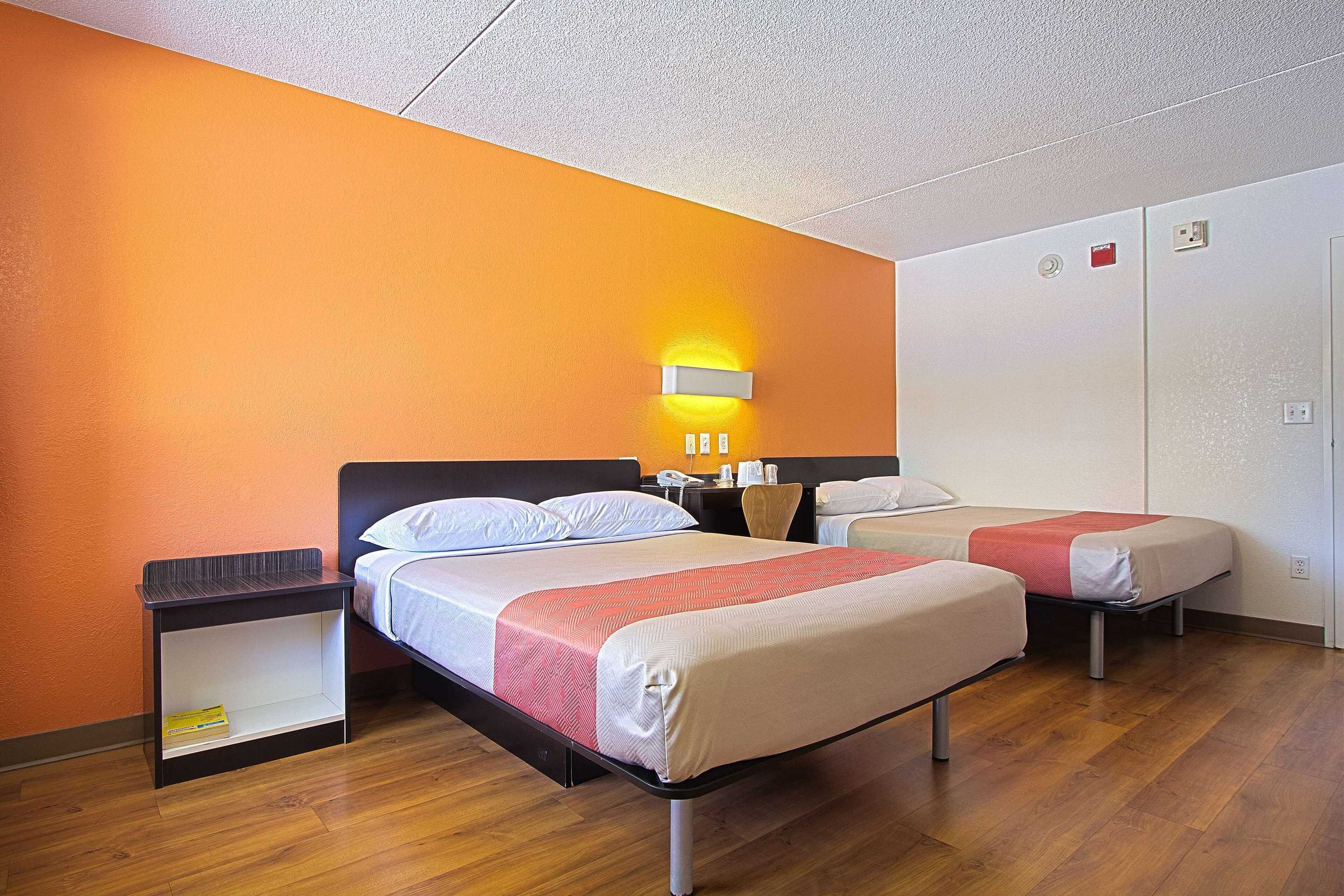 Gift card for Motel 6 East Brunswick, NJ