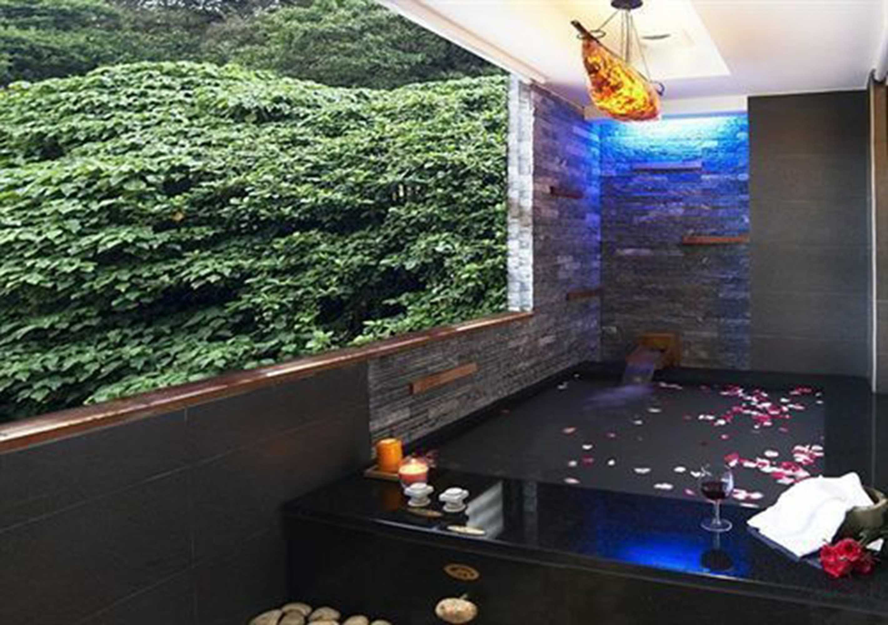 Gift card for Golden Hotspring Hotel