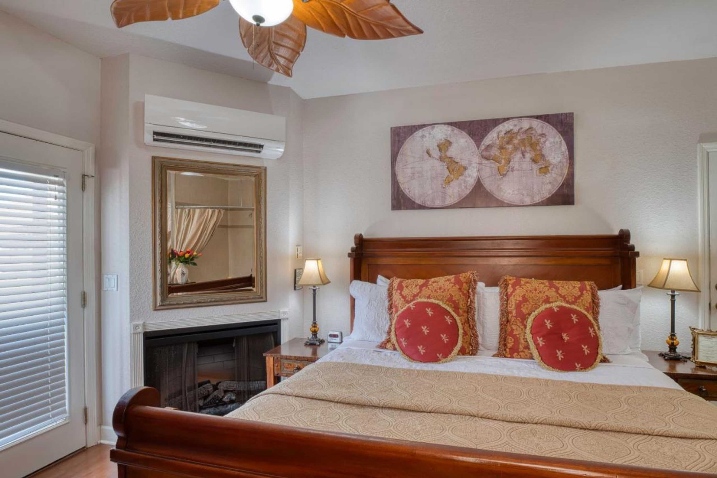 Gift card for Victorian House Bed And Breakfast