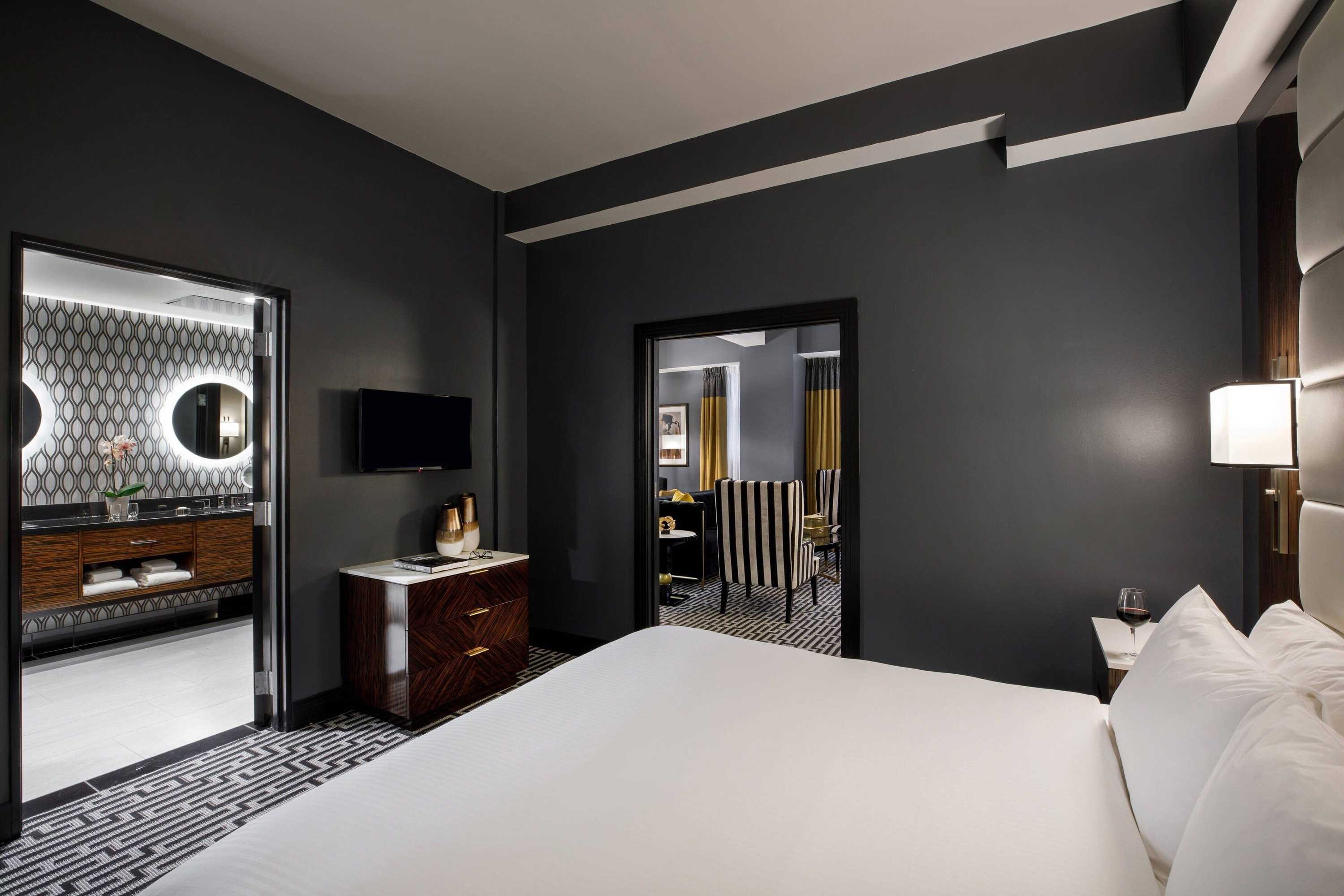 Gift card for Hotel Metro, Autograph Collection Gift card for Hotel Metro, Autograph Collection