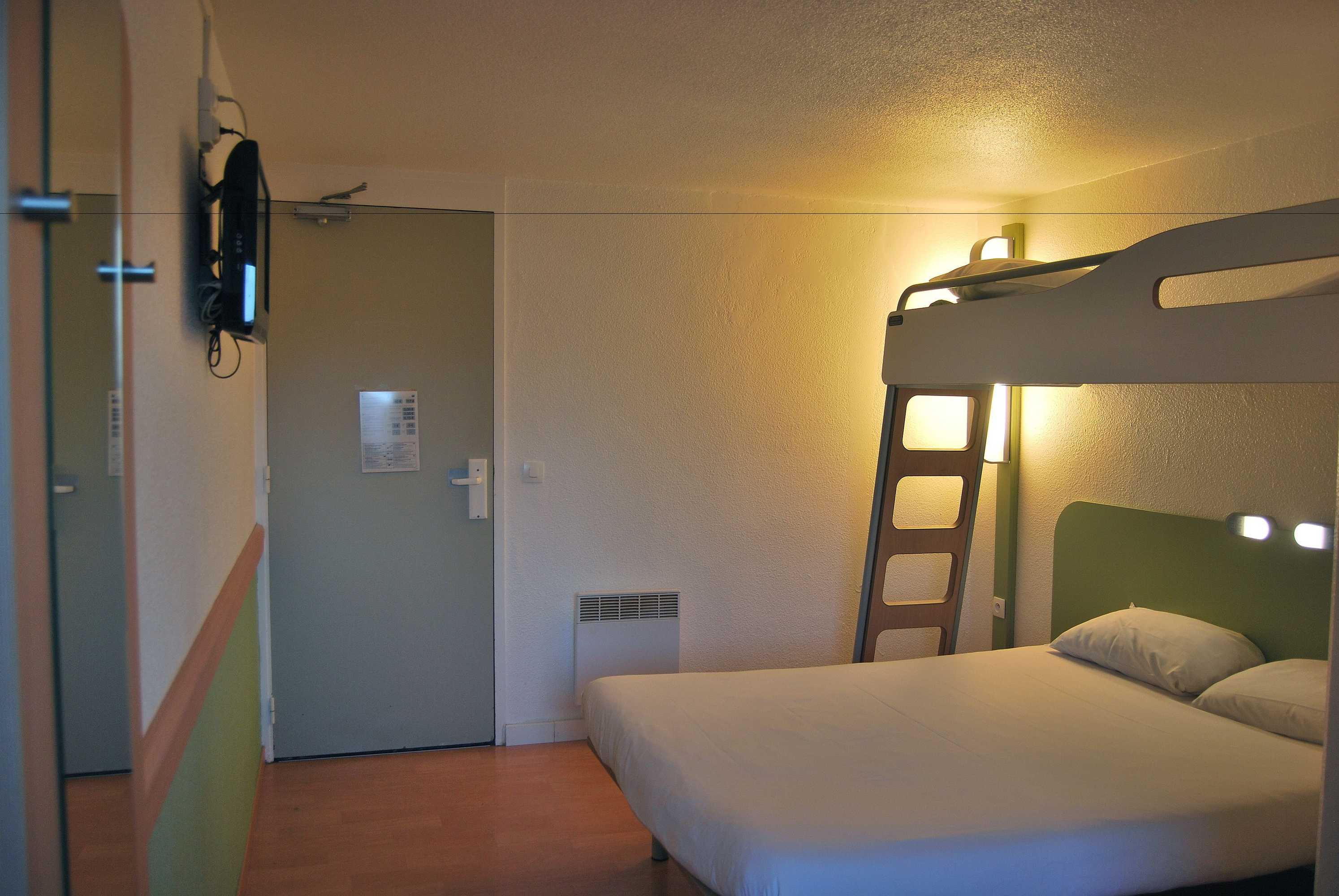 Gift card for Ibis Budget Chambourcy Saint-Germain Gift card for Ibis Budget Chambourcy Saint-Germain