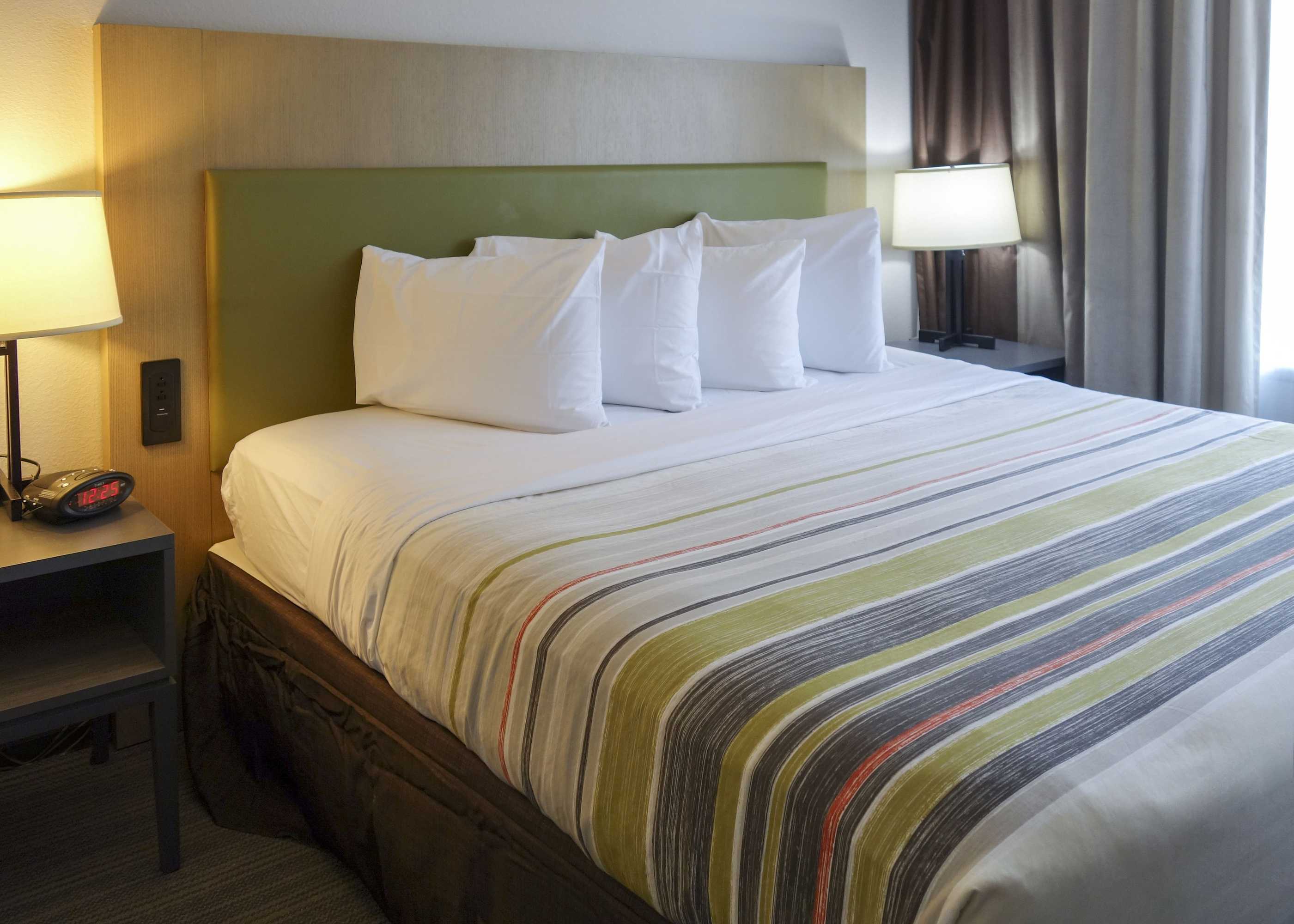 Gift card for Country Inn & Suites by Radisson, Washington, DC East - Capitol Heights, MD Gift card for Country Inn & Suites by Radisson, Washington, DC East - Capitol Heights, MD