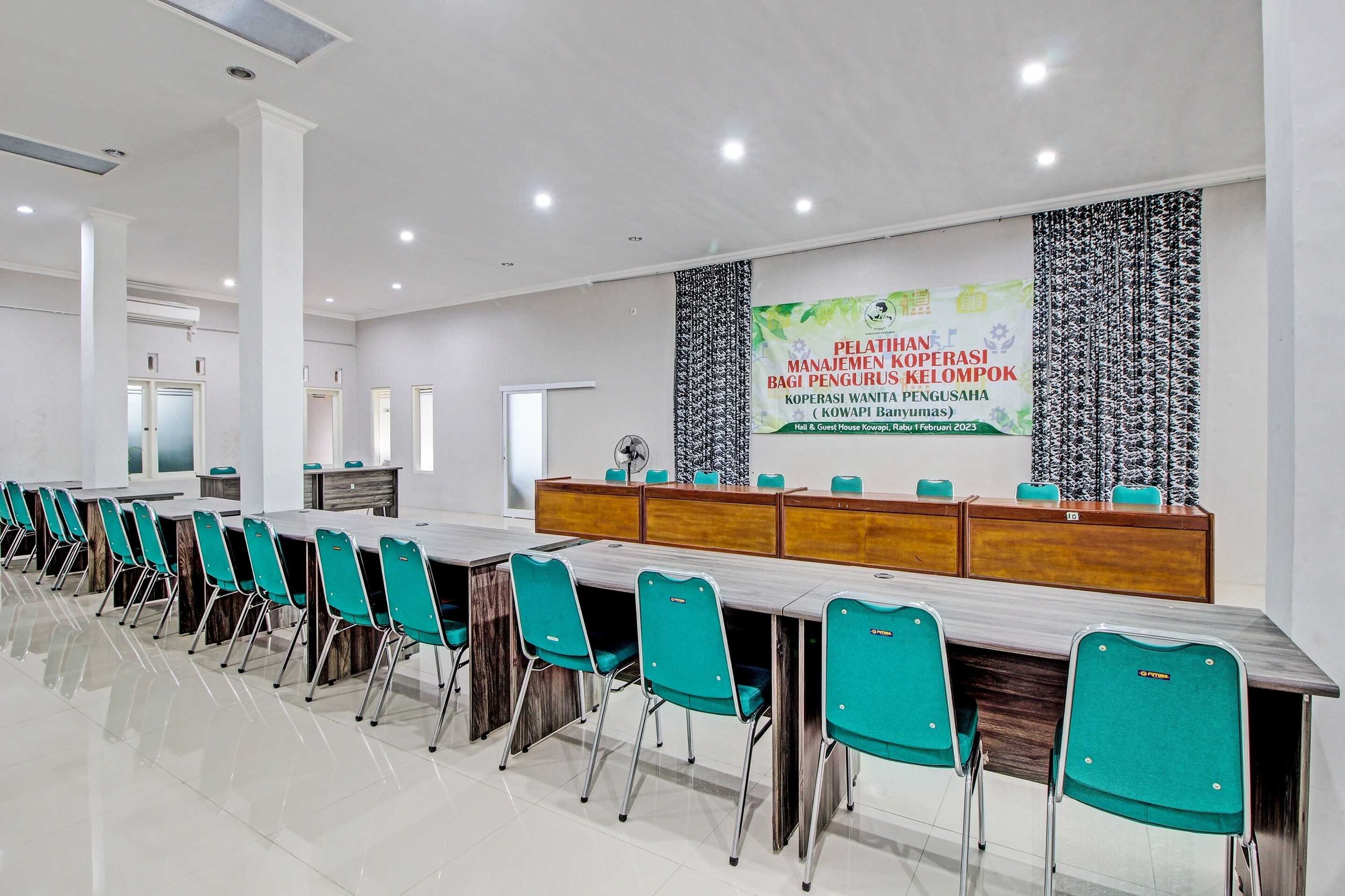 Gift card for Capital O 92250 Hall & Guesthouse Kowapi Syariah Gift card for Capital O 92250 Hall & Guesthouse Kowapi Syariah