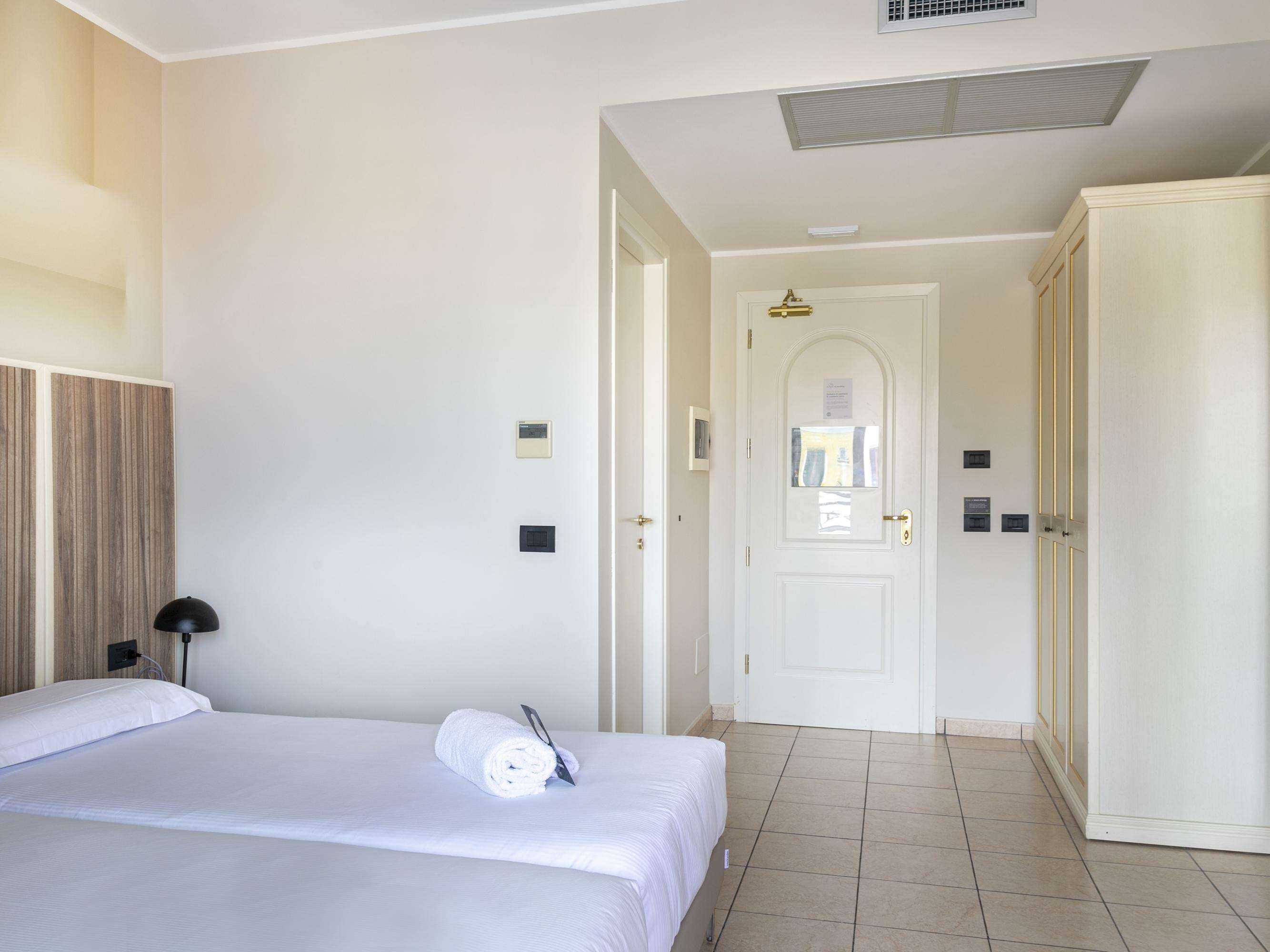 Gift card for B&b Hotel Pomezia Cortese Gift card for B&b Hotel Pomezia Cortese