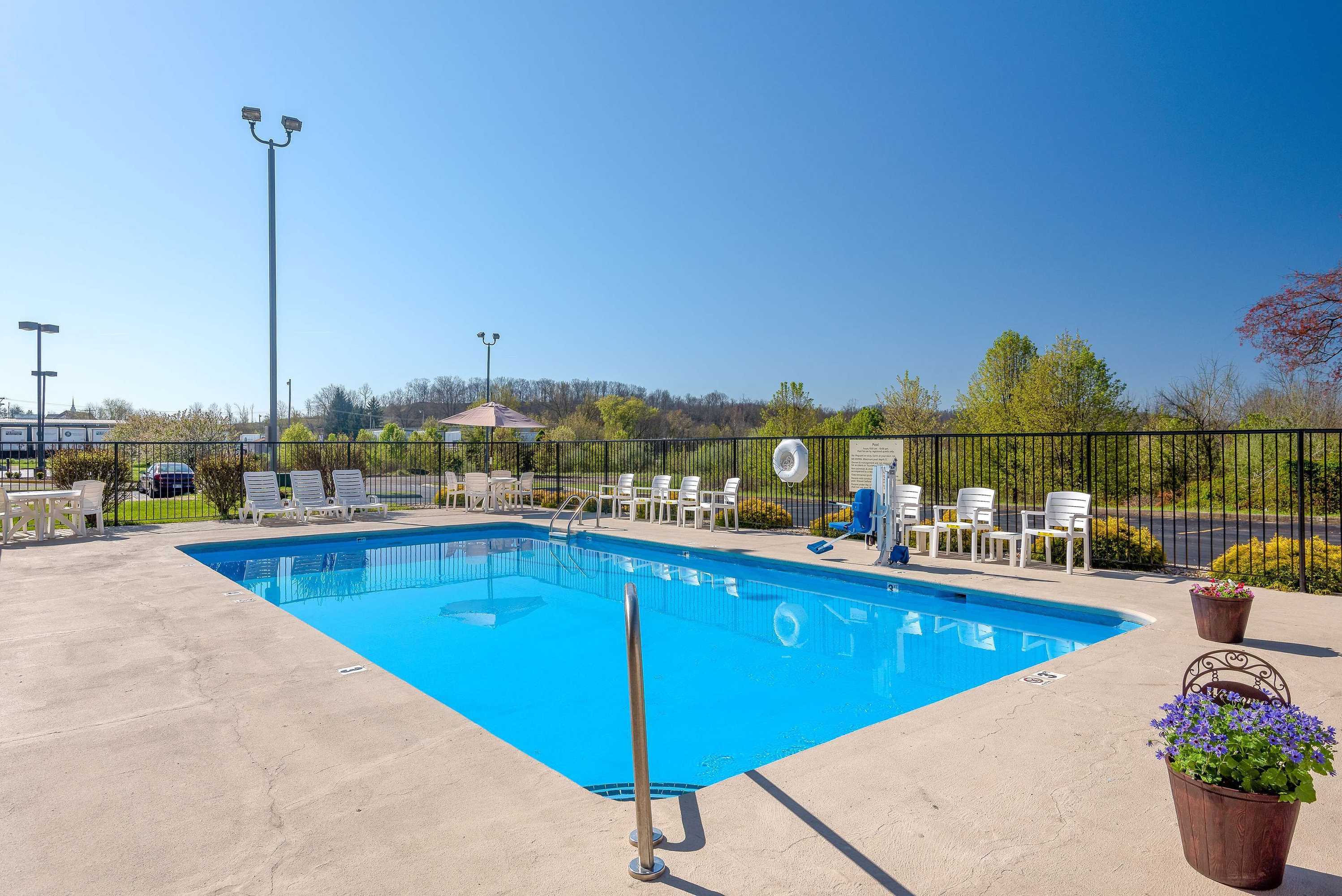 Gift card for Hampton Inn Parkersburg-Mineral Wells Gift card for Hampton Inn Parkersburg-Mineral Wells