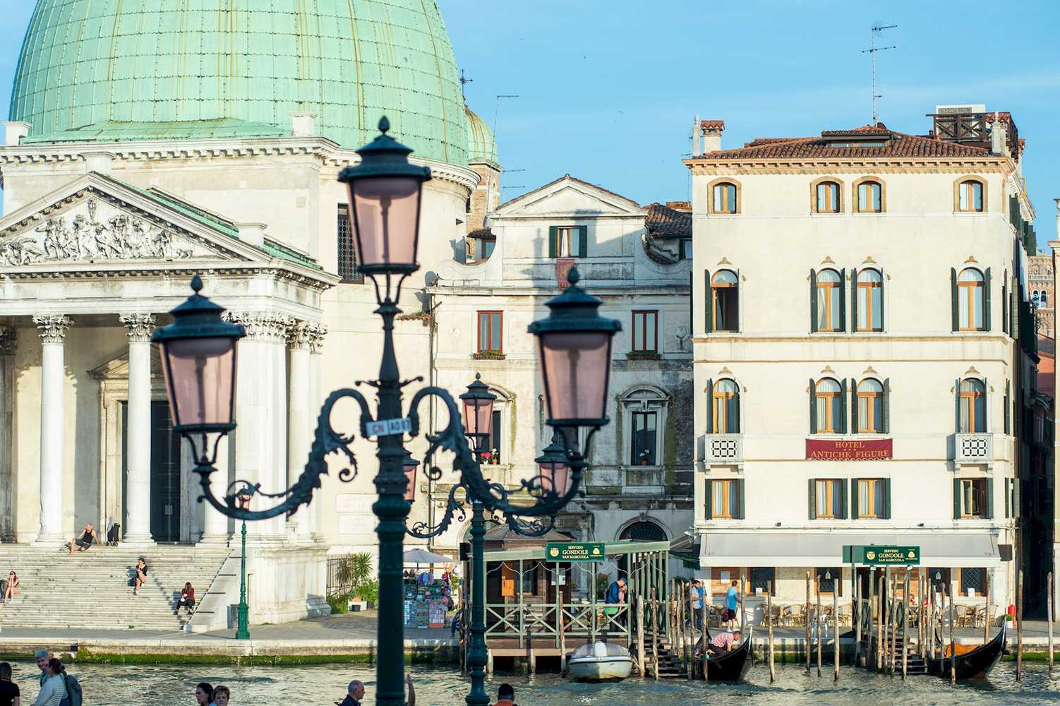 Gift card for Hotel Antiche Figure