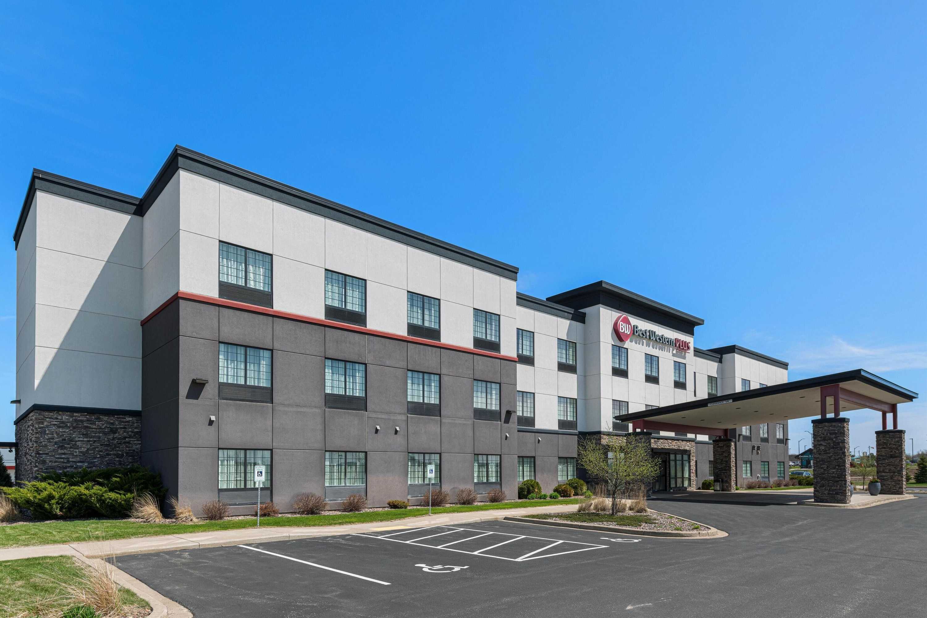 Gift card for Best Western Plus New Richmond Inn & Suites Gift card for Best Western Plus New Richmond Inn & Suites