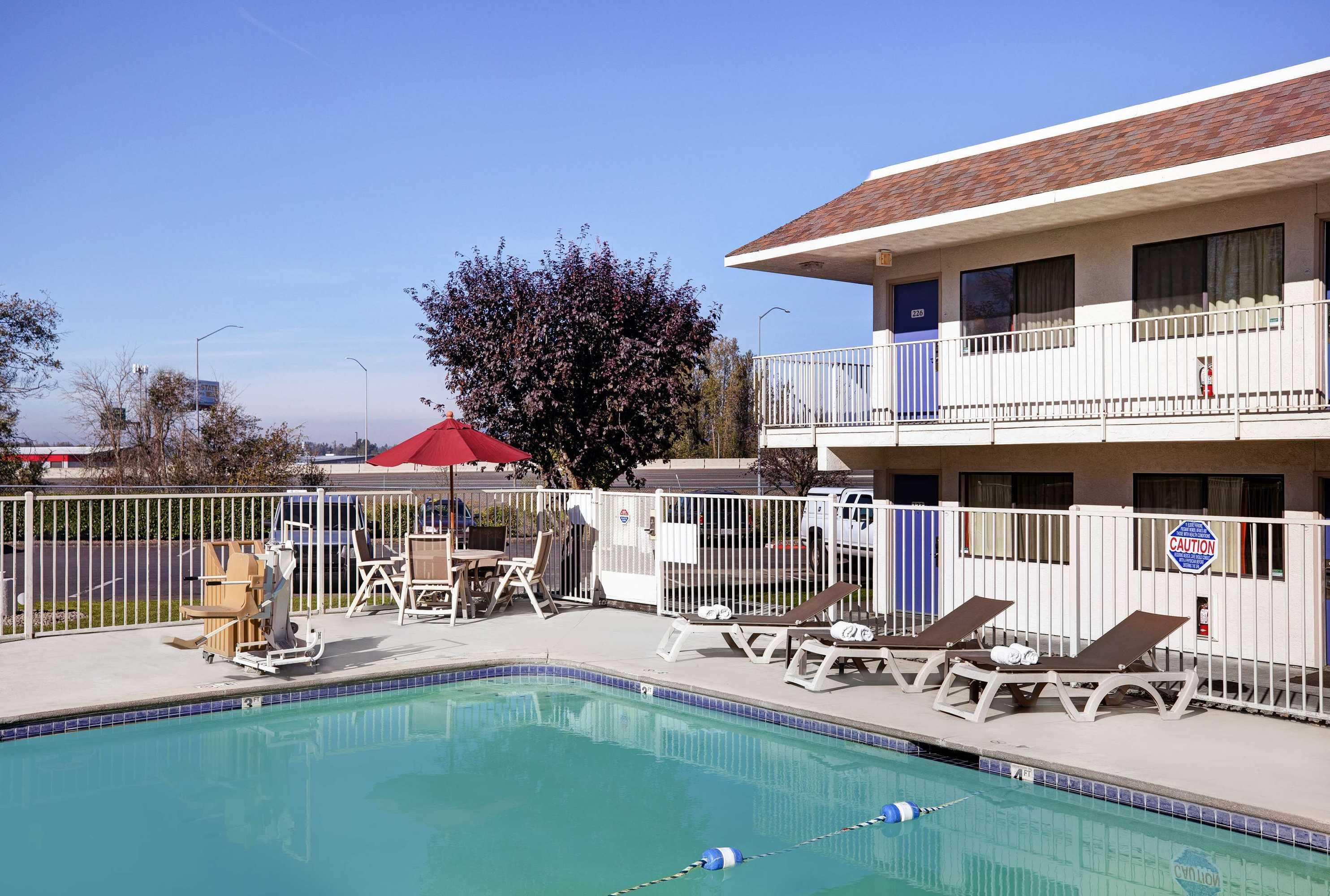 Gift card for Motel 6 Troutdale, OR - Portland East