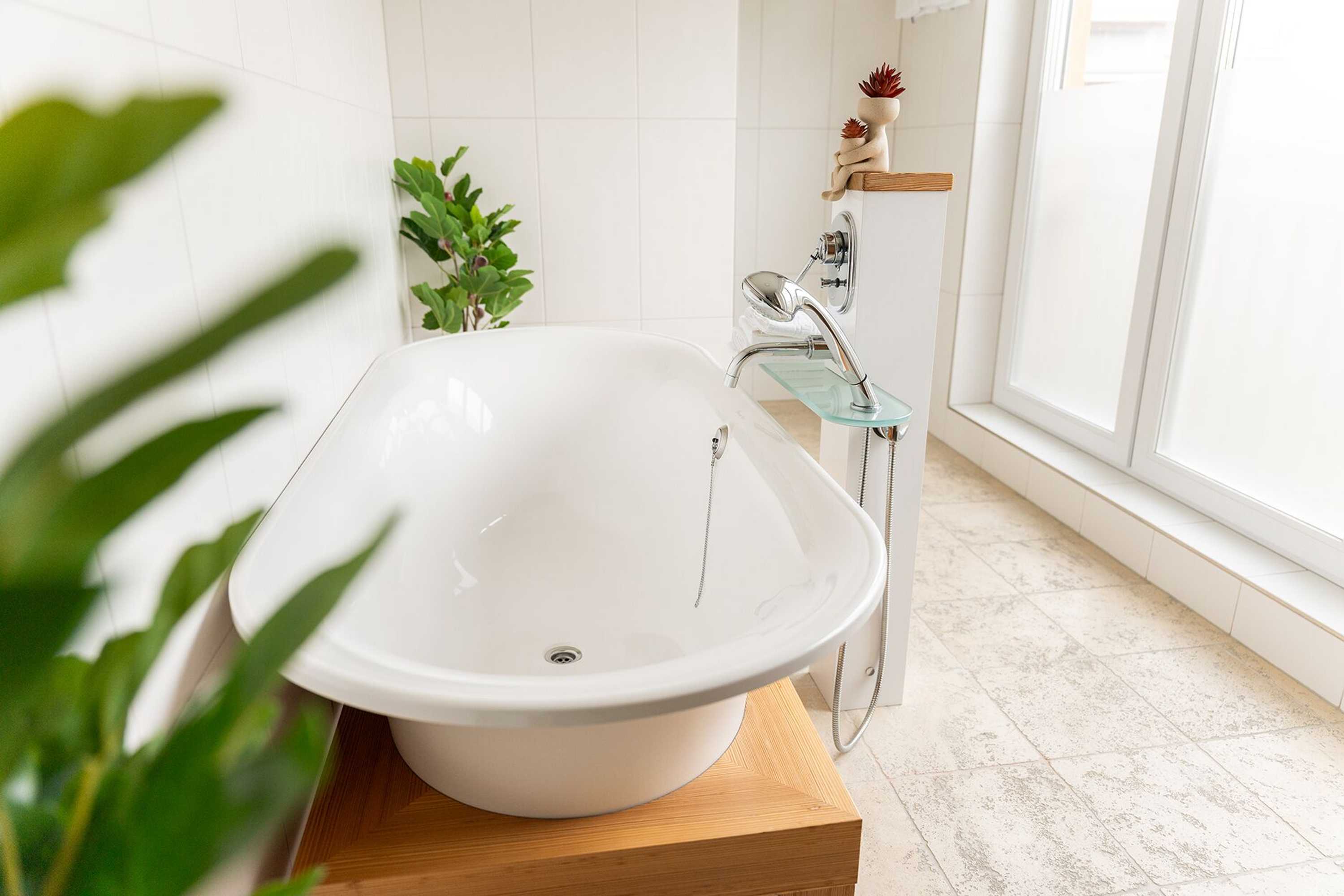 Gift card for Hotel Vier Jahreszeiten Direkt an Den Kliniken Und Therme Bad Krozingen, Nahe Freiburg