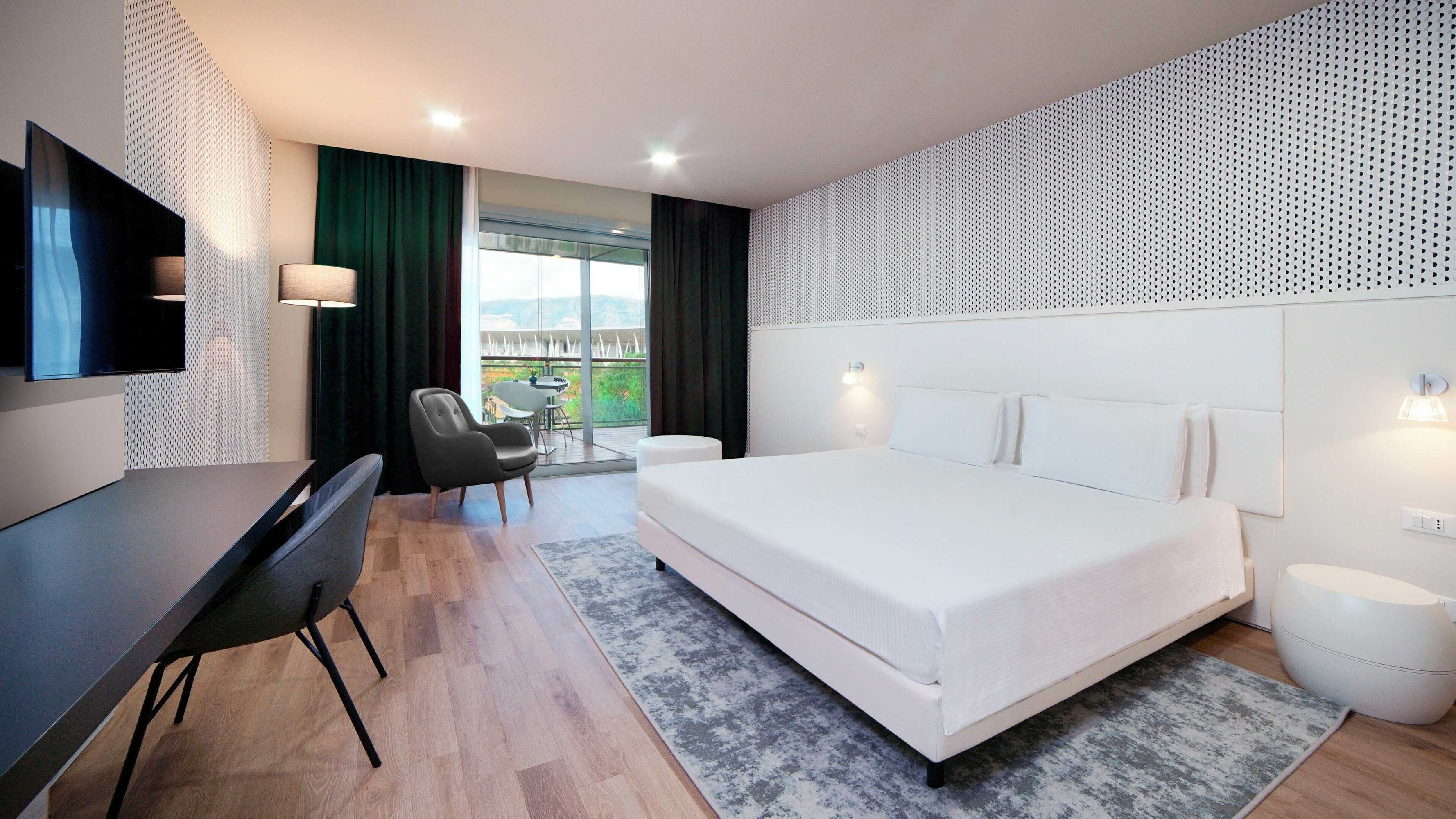 Gift card for Holiday Inn Nola - Naples Vulcano Buono by Ihg Gift card for Holiday Inn Nola - Naples Vulcano Buono by Ihg