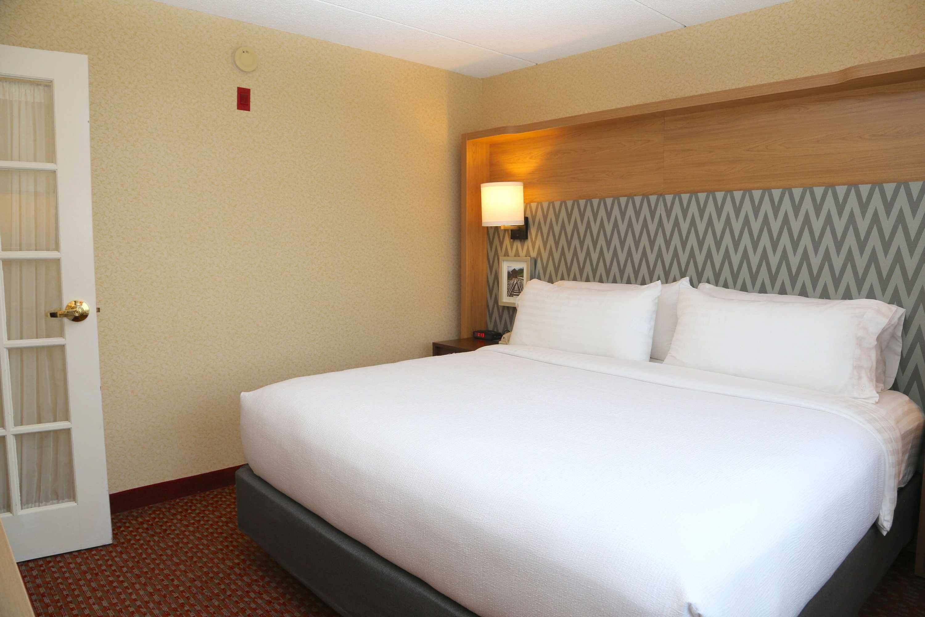 Gift card for Holiday Inn Salem - I-93 at Exit 2 by Ihg Gift card for Holiday Inn Salem - I-93 at Exit 2 by Ihg