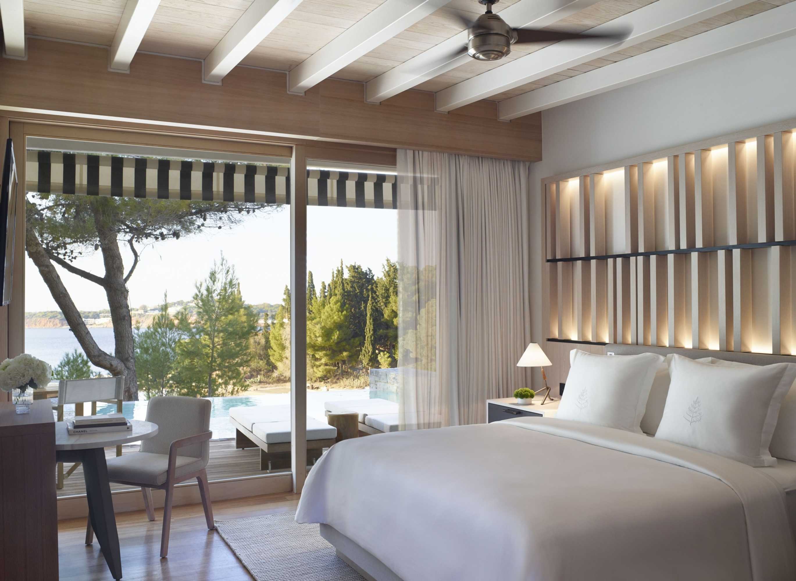 Gift card for Four Seasons Astir Palace Hotel Athens Gift card for Four Seasons Astir Palace Hotel Athens