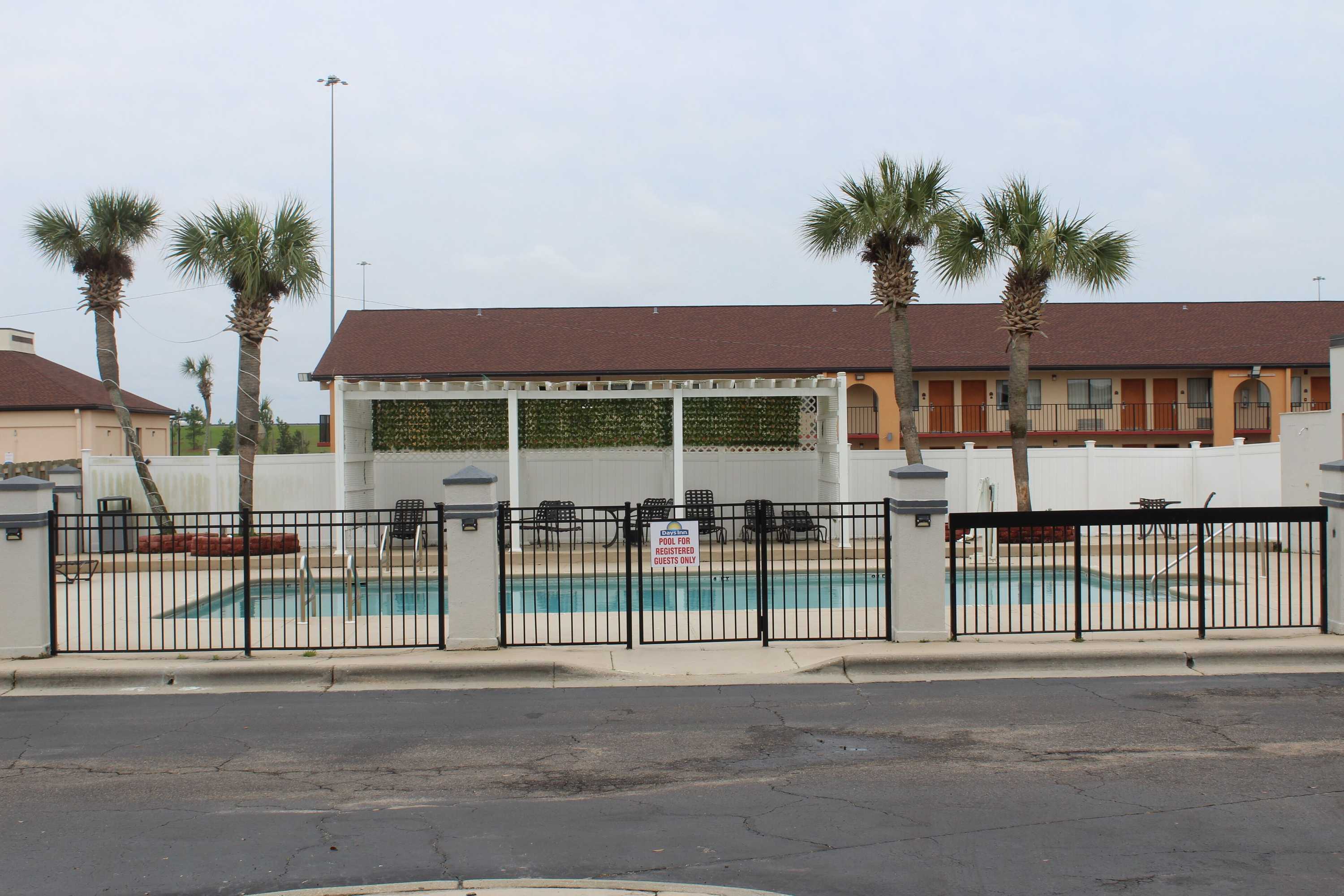 Gift card for Days Inn by Wyndham Marianna Gift card for Days Inn by Wyndham Marianna