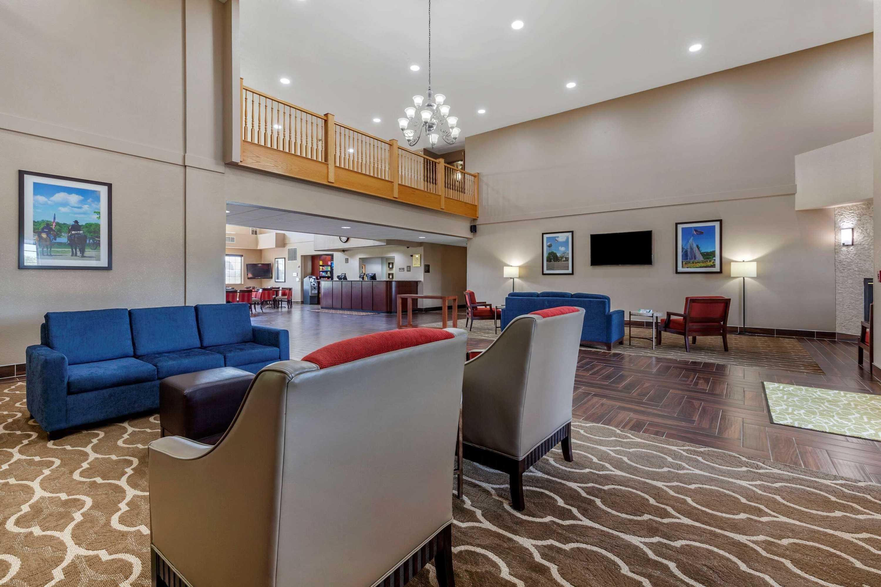 Gift card for Comfort Suites Delavan - Lake Geneva Area Gift card for Comfort Suites Delavan - Lake Geneva Area