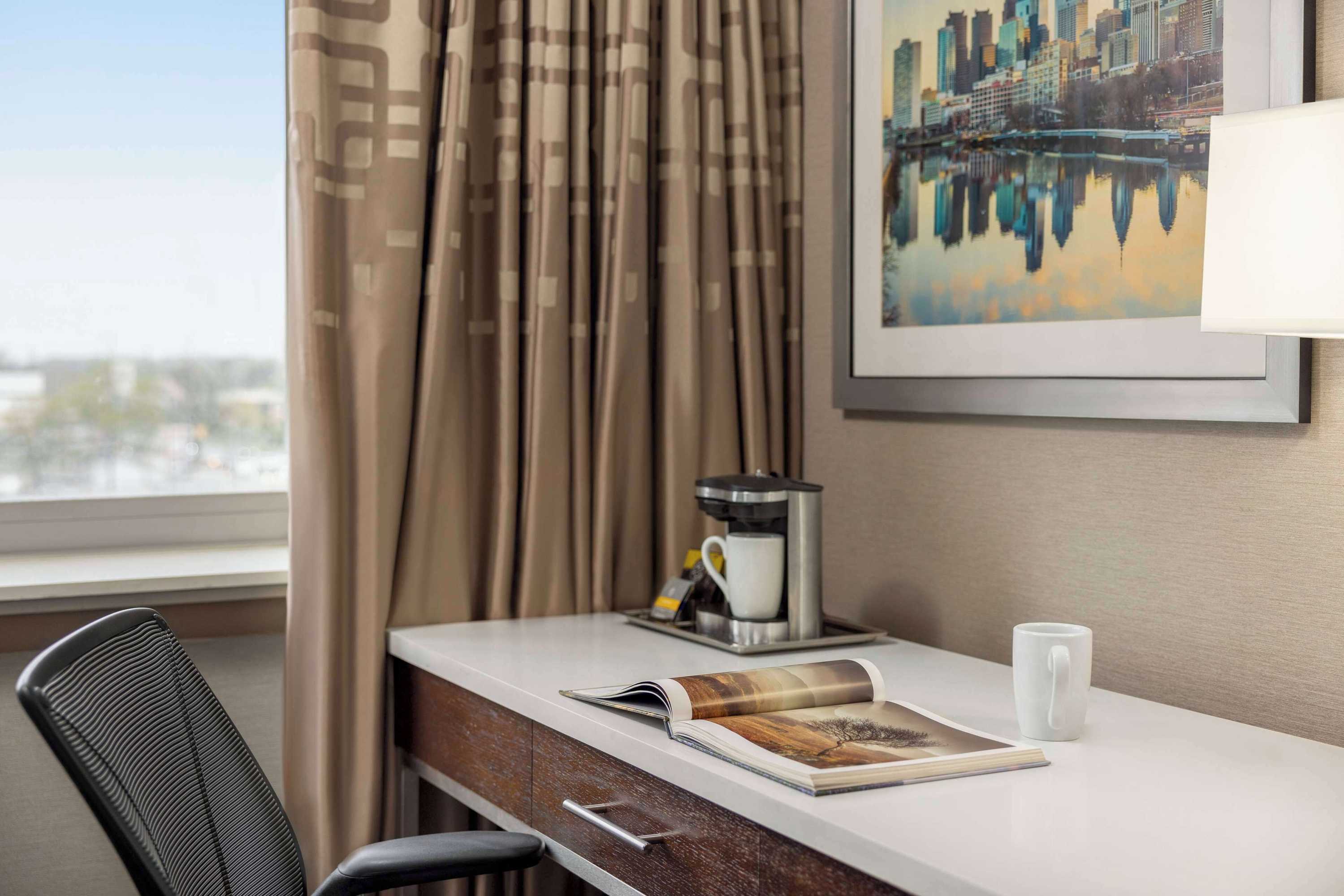Gift card for Hilton Philadelphia City Avenue Gift card for Hilton Philadelphia City Avenue