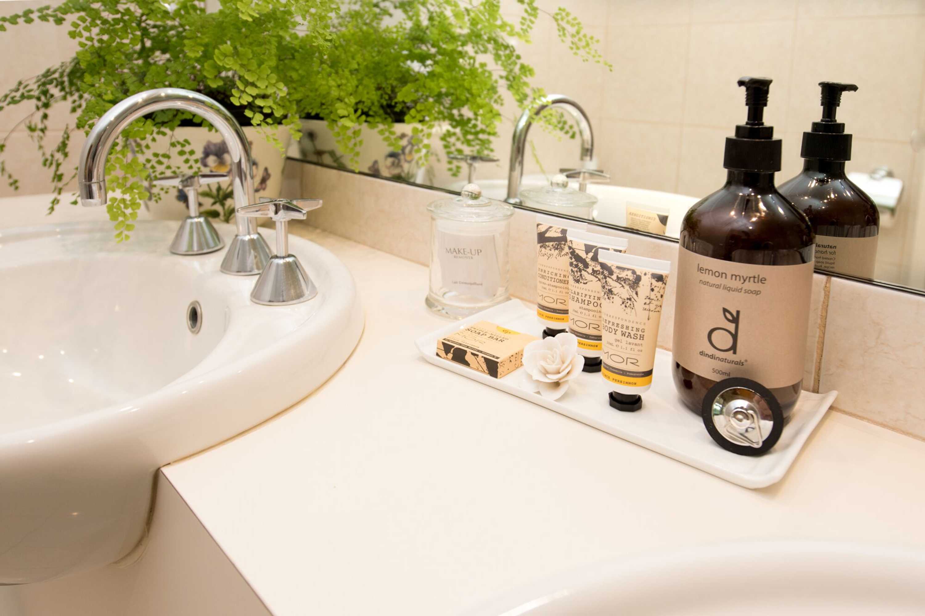 Gift card for Myers Creek Cascades Luxury Cottages