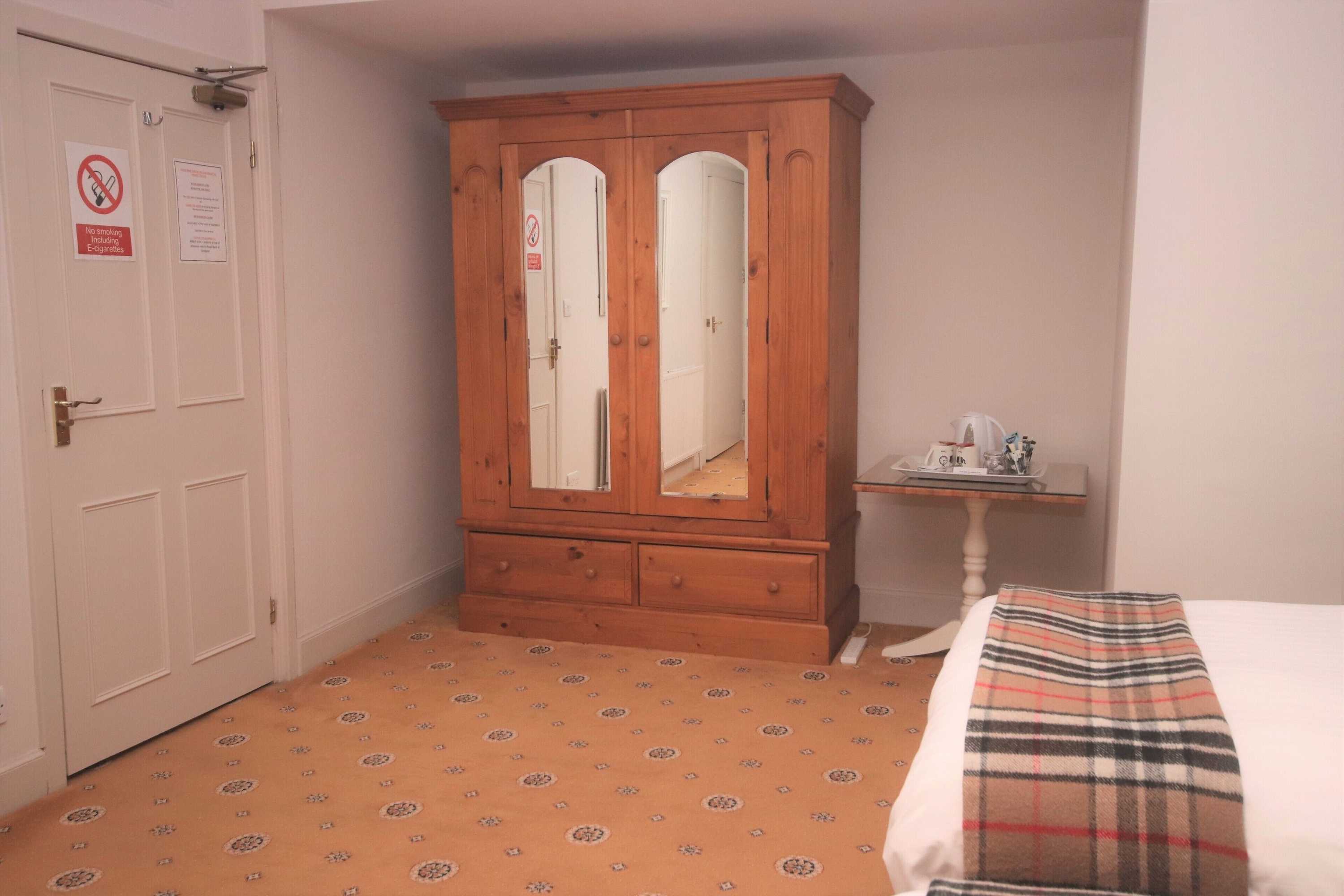 Gift card for Inglestone House