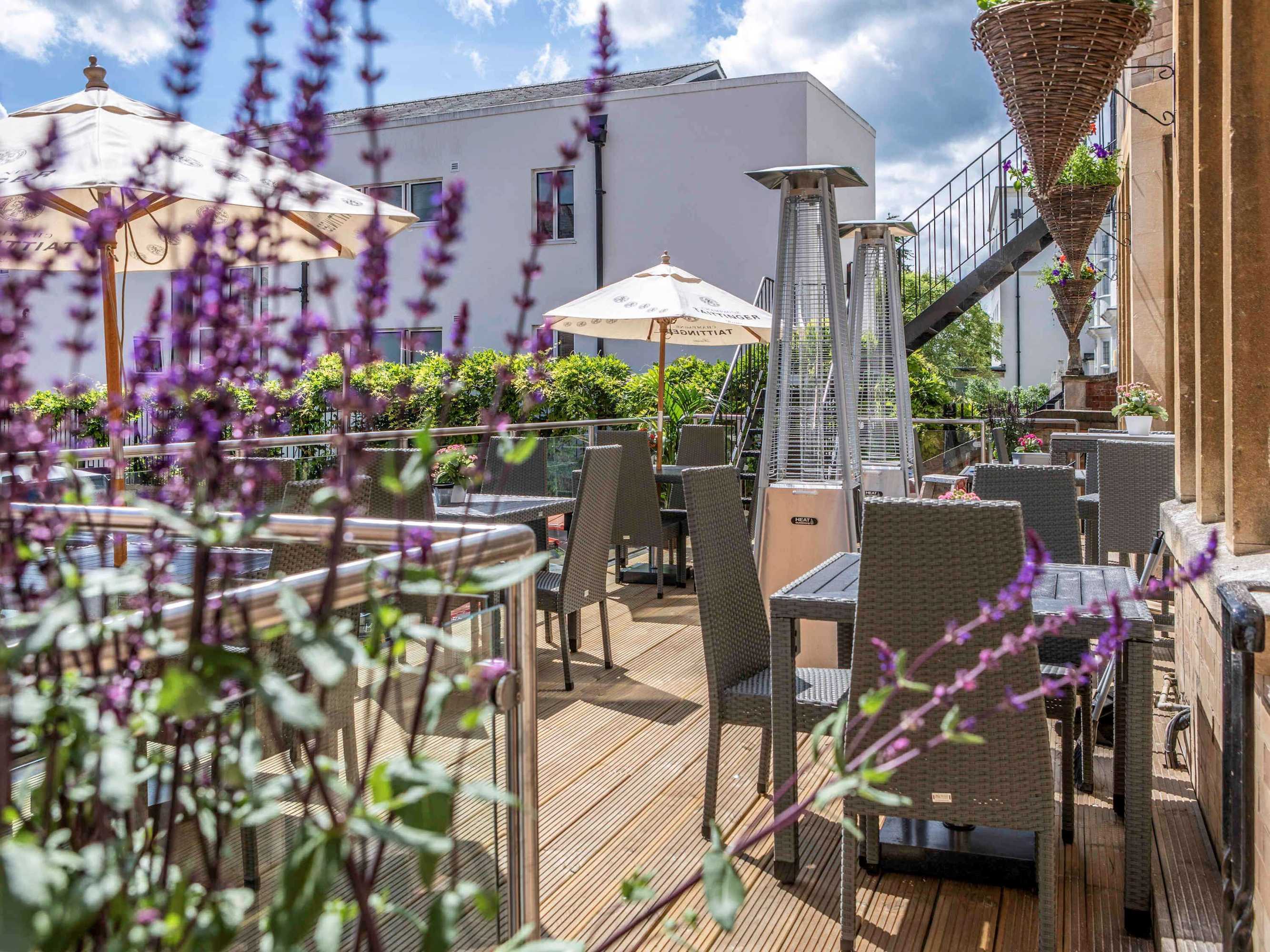 Gift card for Mercure Oxford Eastgate Hotel Gift card for Mercure Oxford Eastgate Hotel