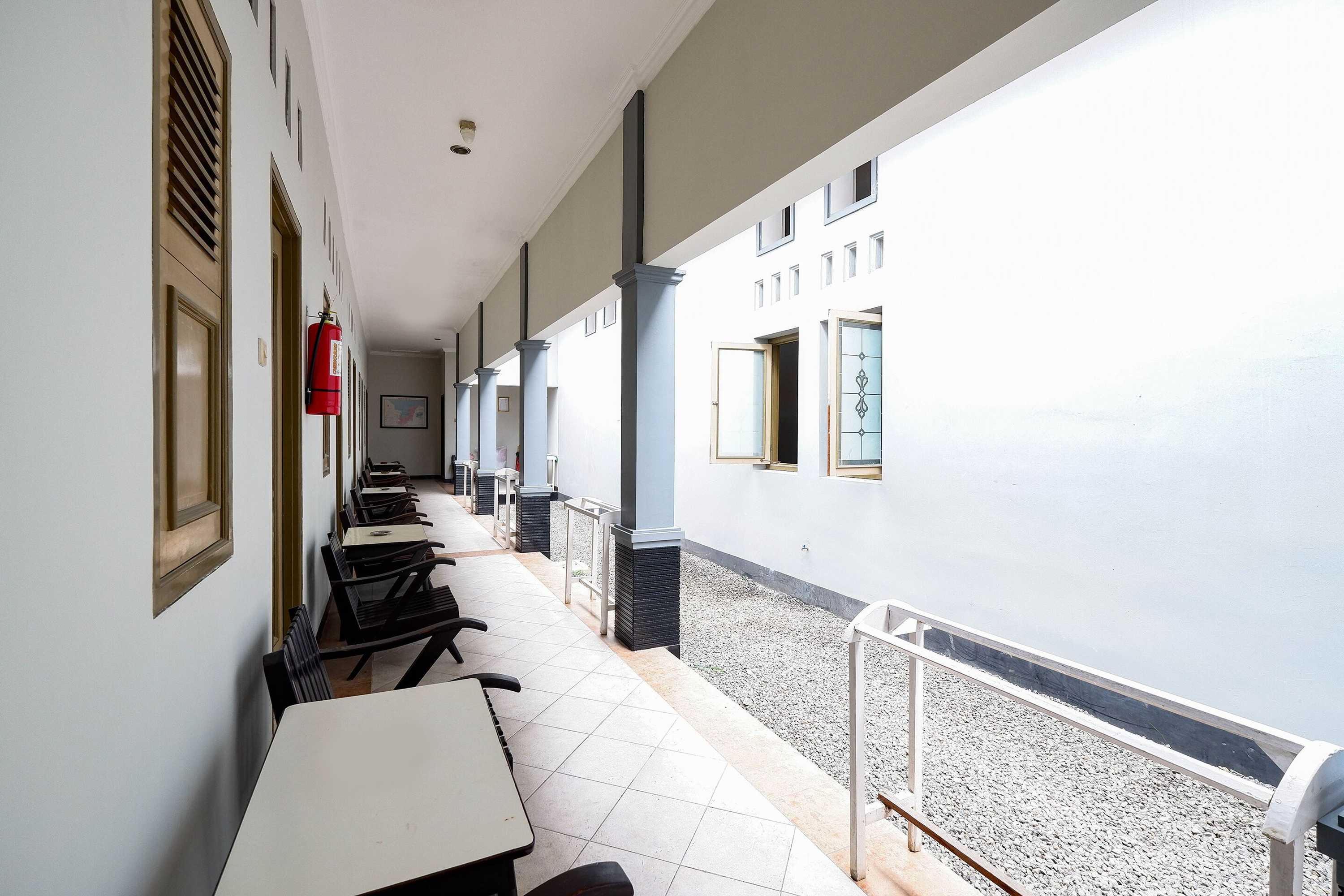 Gift card for Super Oyo 2436 Hotel Kencana