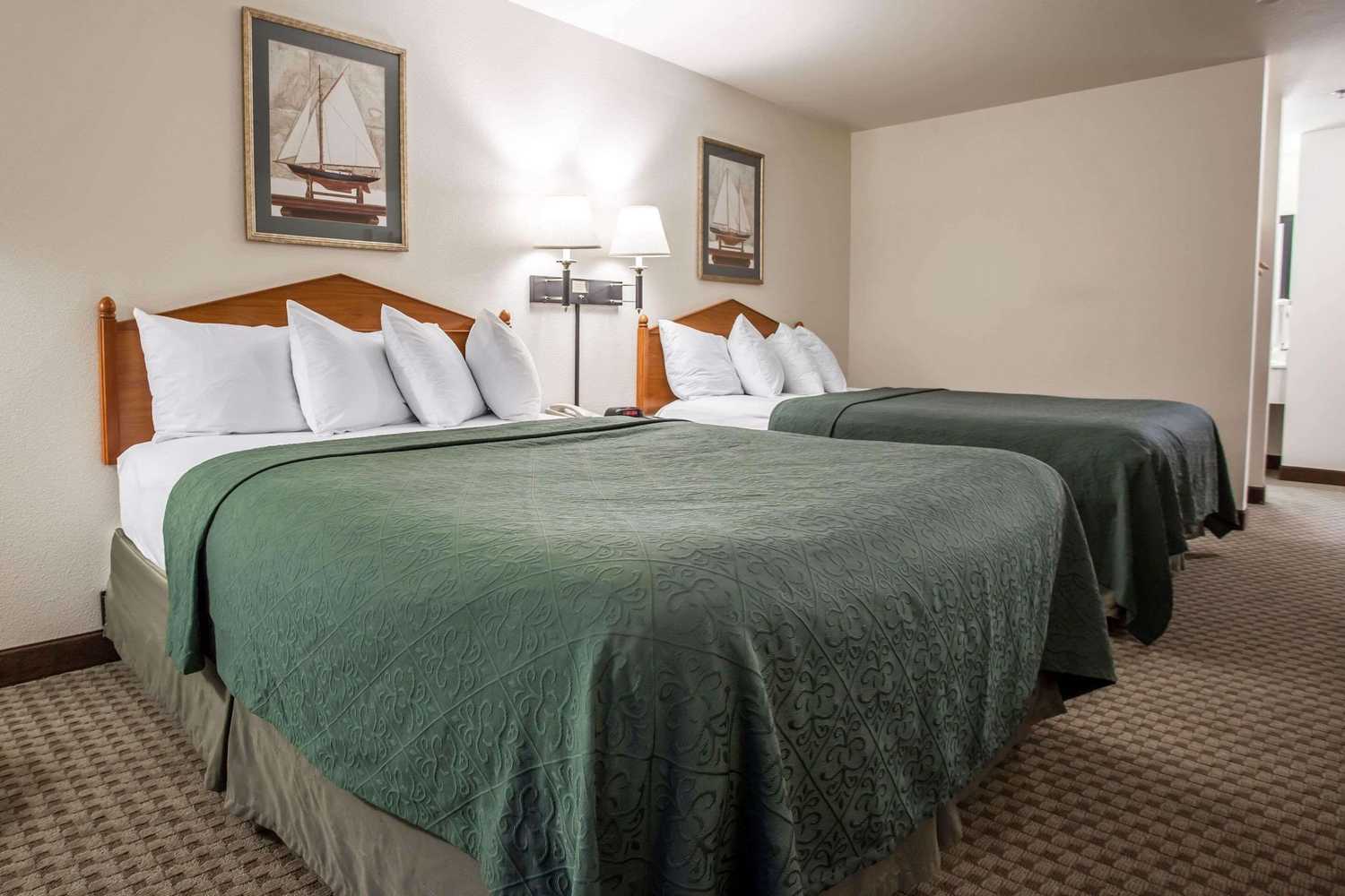 Gift card for Quality Inn & Suites Federal Way - Seattle