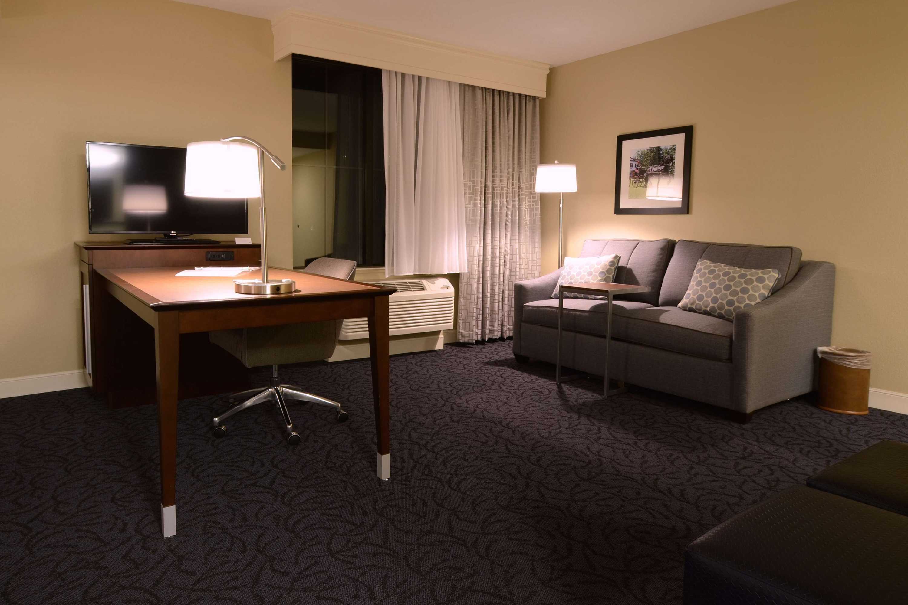 Gift card for Hampton Inn & Suites Cazenovia Gift card for Hampton Inn & Suites Cazenovia