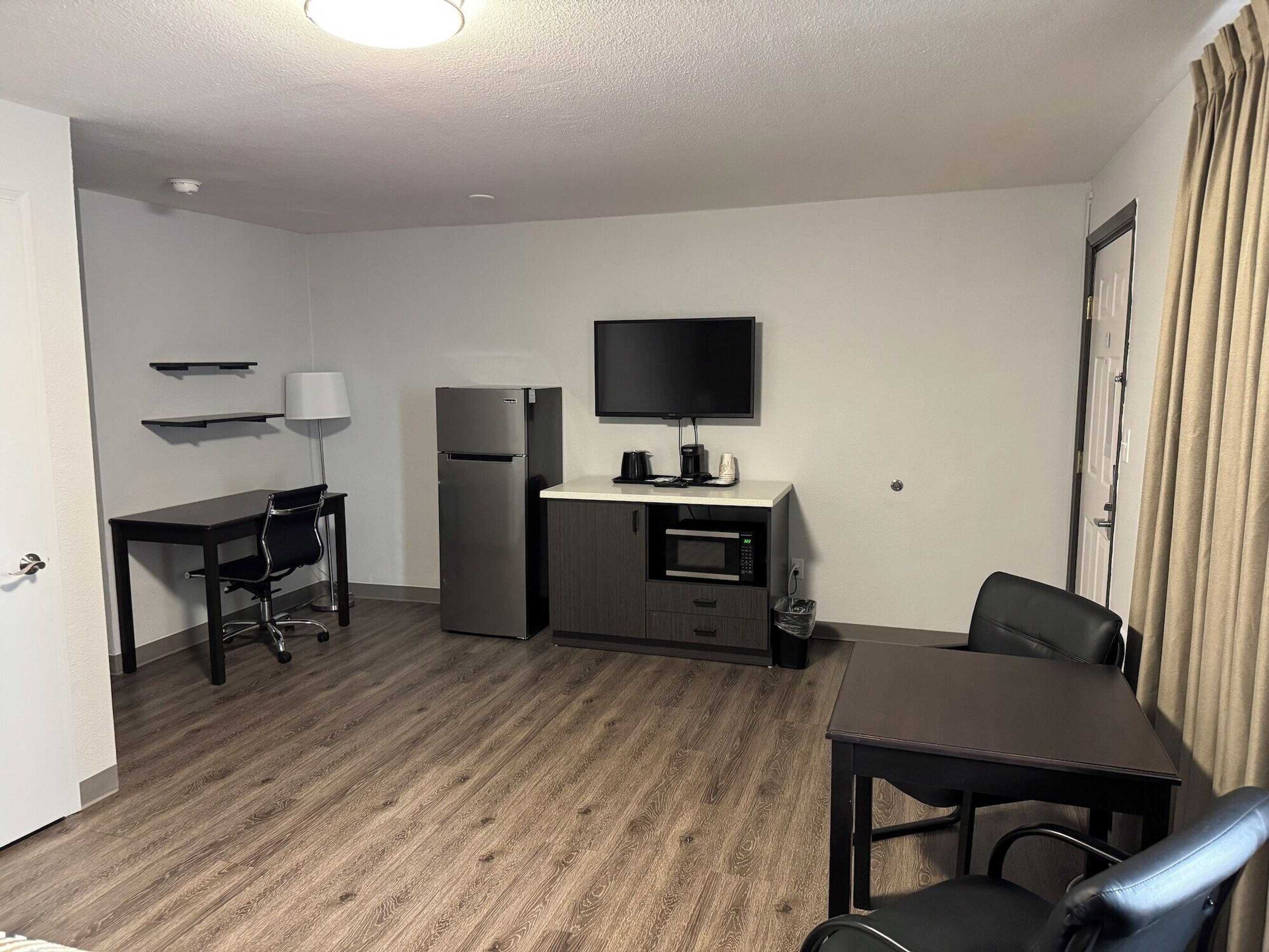 Gift card for Studio6 Suites Vancouver, WA - Waterfront