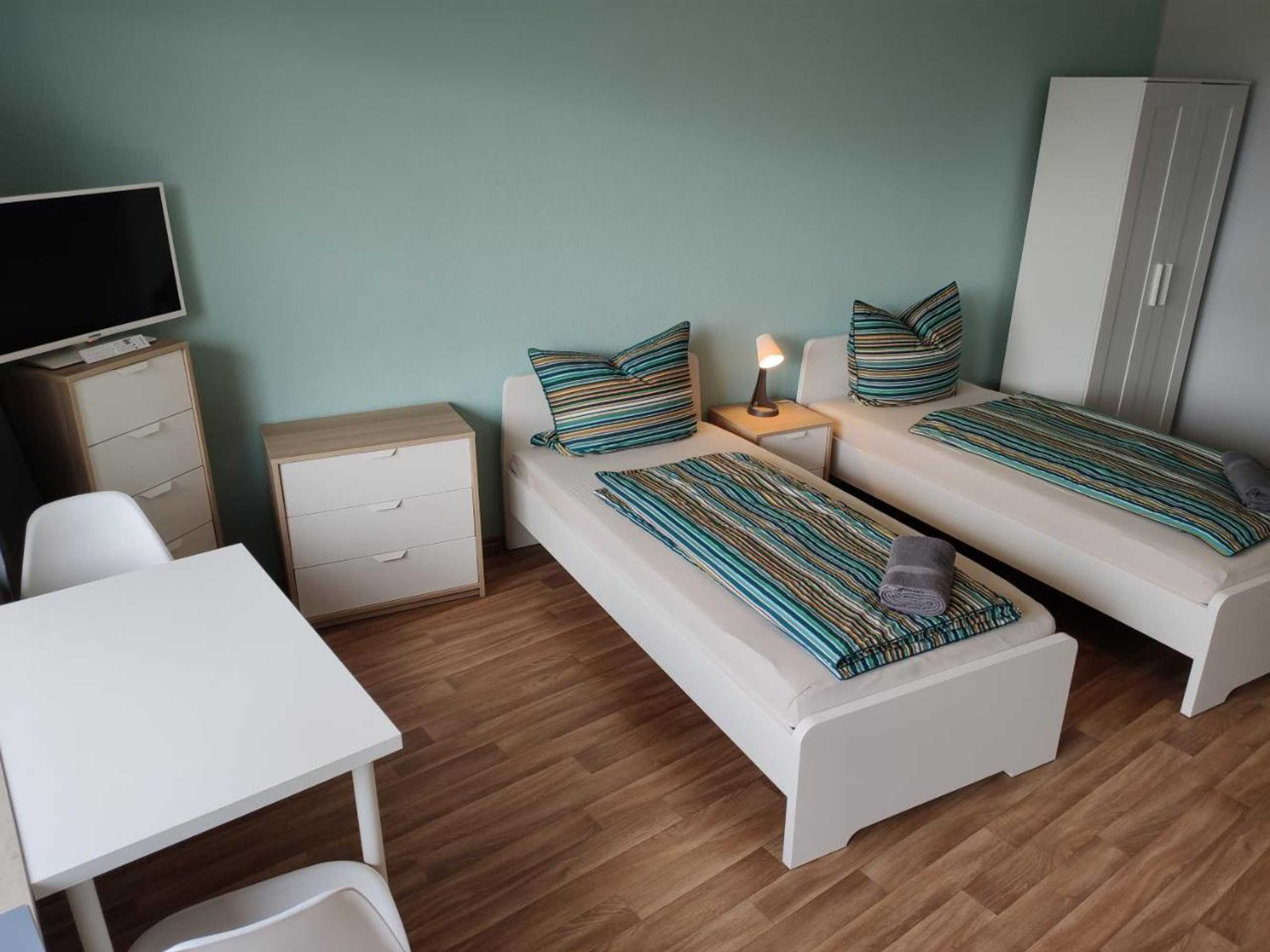 Gift card for Home at Friends' - City - Zu Hause Bei Freunden