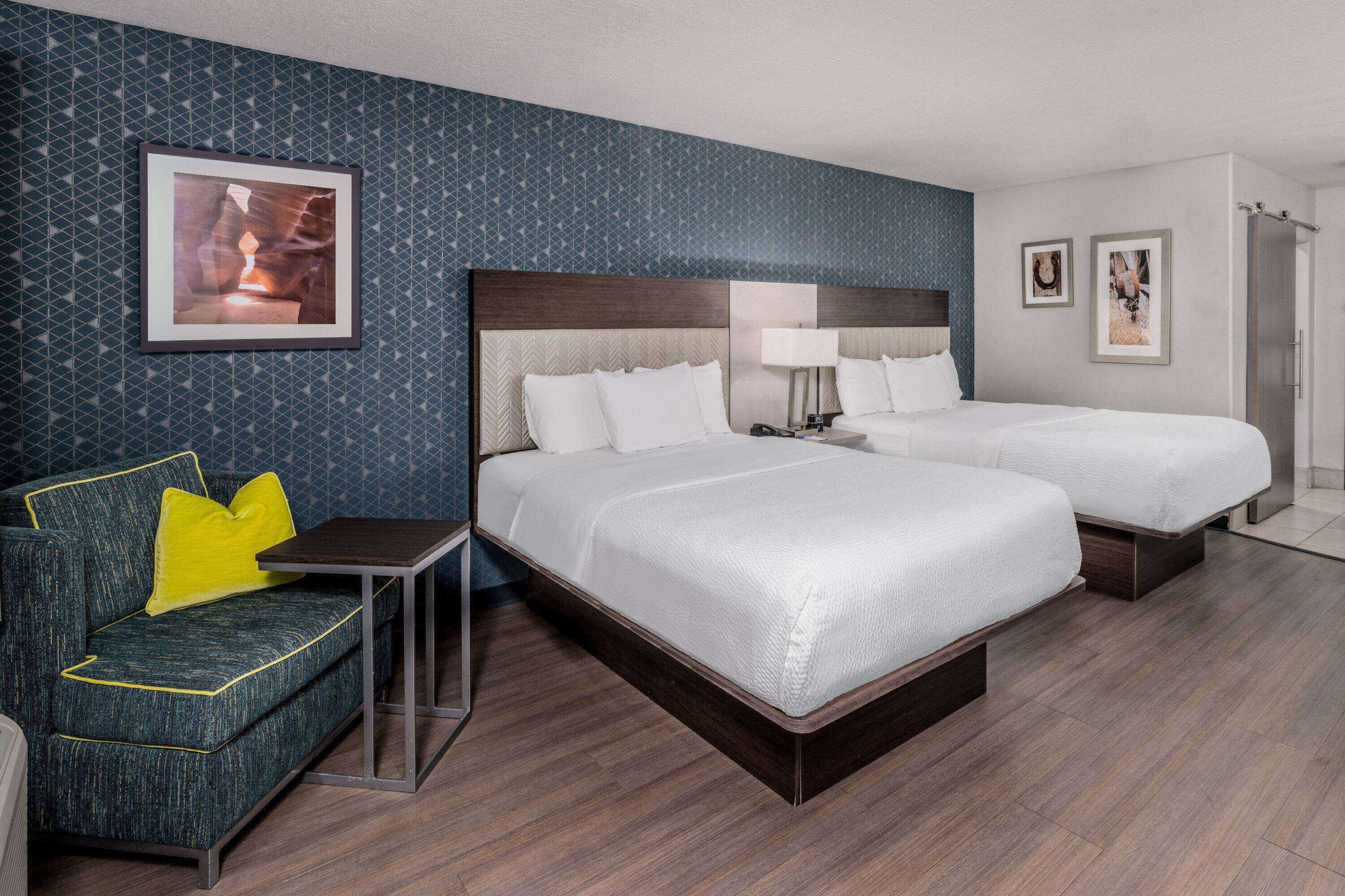 Gift card for La Quinta Inn & Suites by Wyndham Santa Rosa Gift card for La Quinta Inn & Suites by Wyndham Santa Rosa