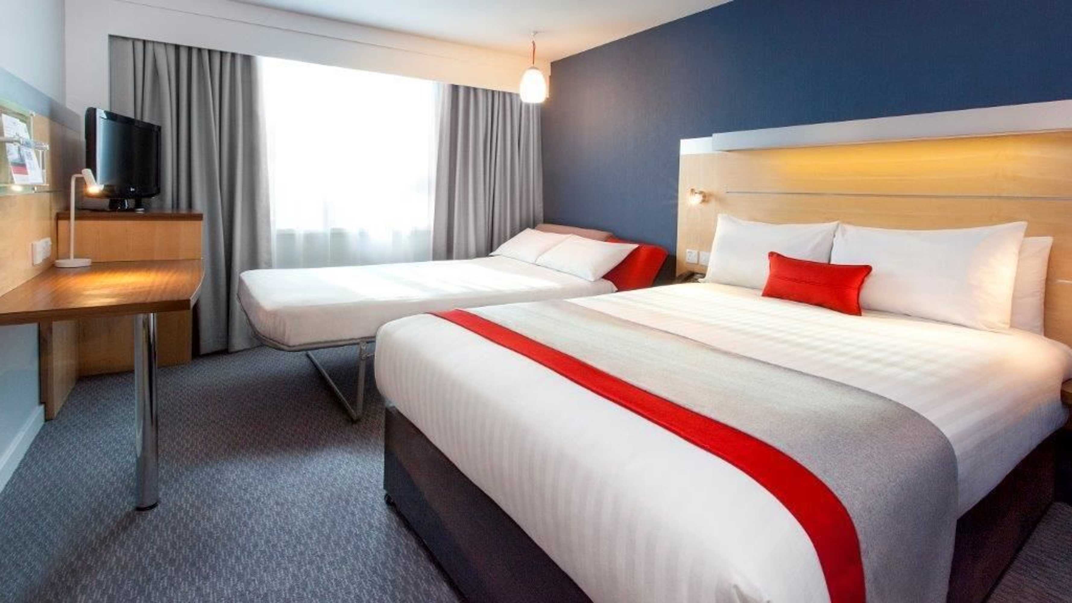 Gift card for Holiday Inn Express Antrim by Ihg Gift card for Holiday Inn Express Antrim by Ihg