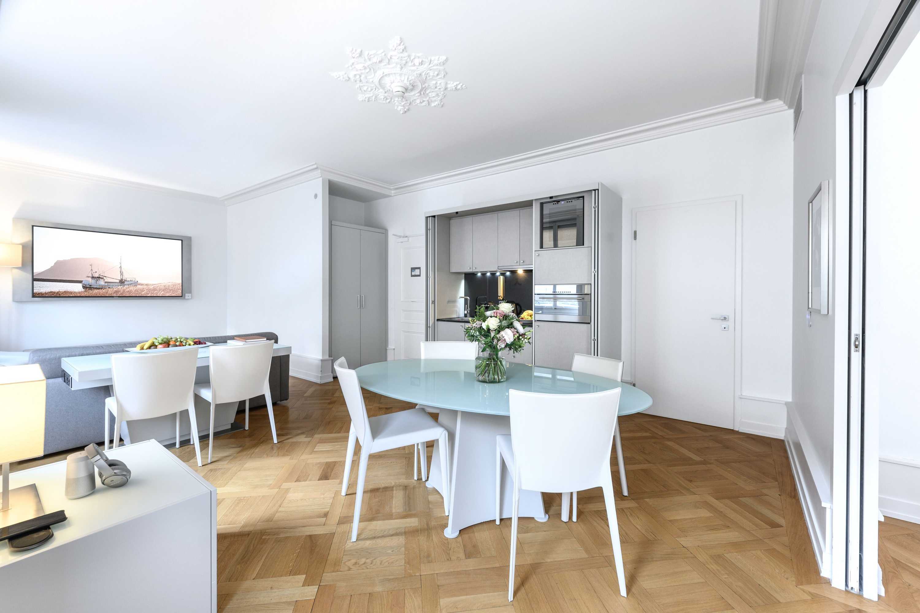 Gift card for Swiss Luxury Apartments Geneva Gift card for Swiss Luxury Apartments Geneva