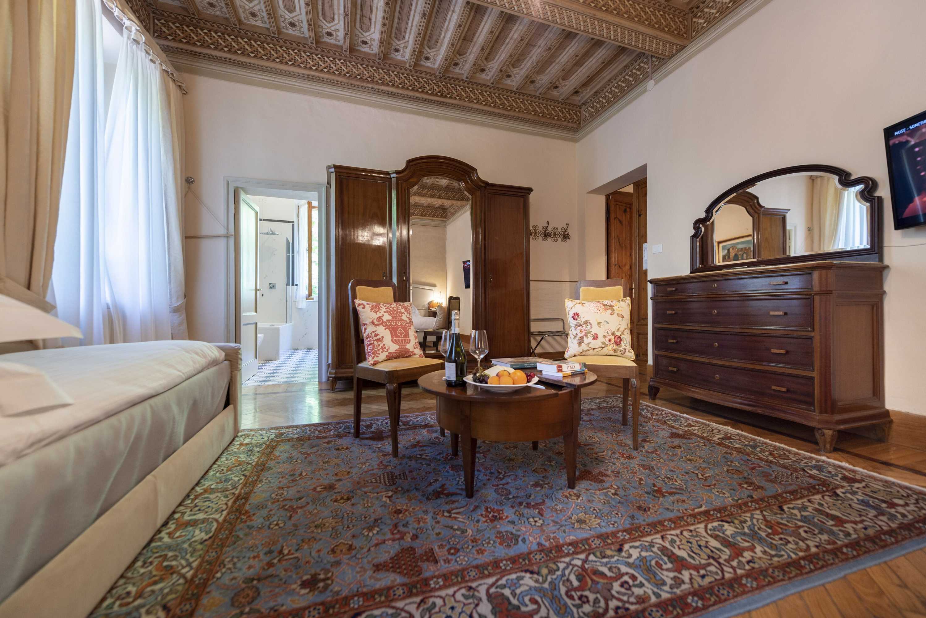 Gift card for Villa Scacciapensieri Boutique Hotel Gift card for Villa Scacciapensieri Boutique Hotel