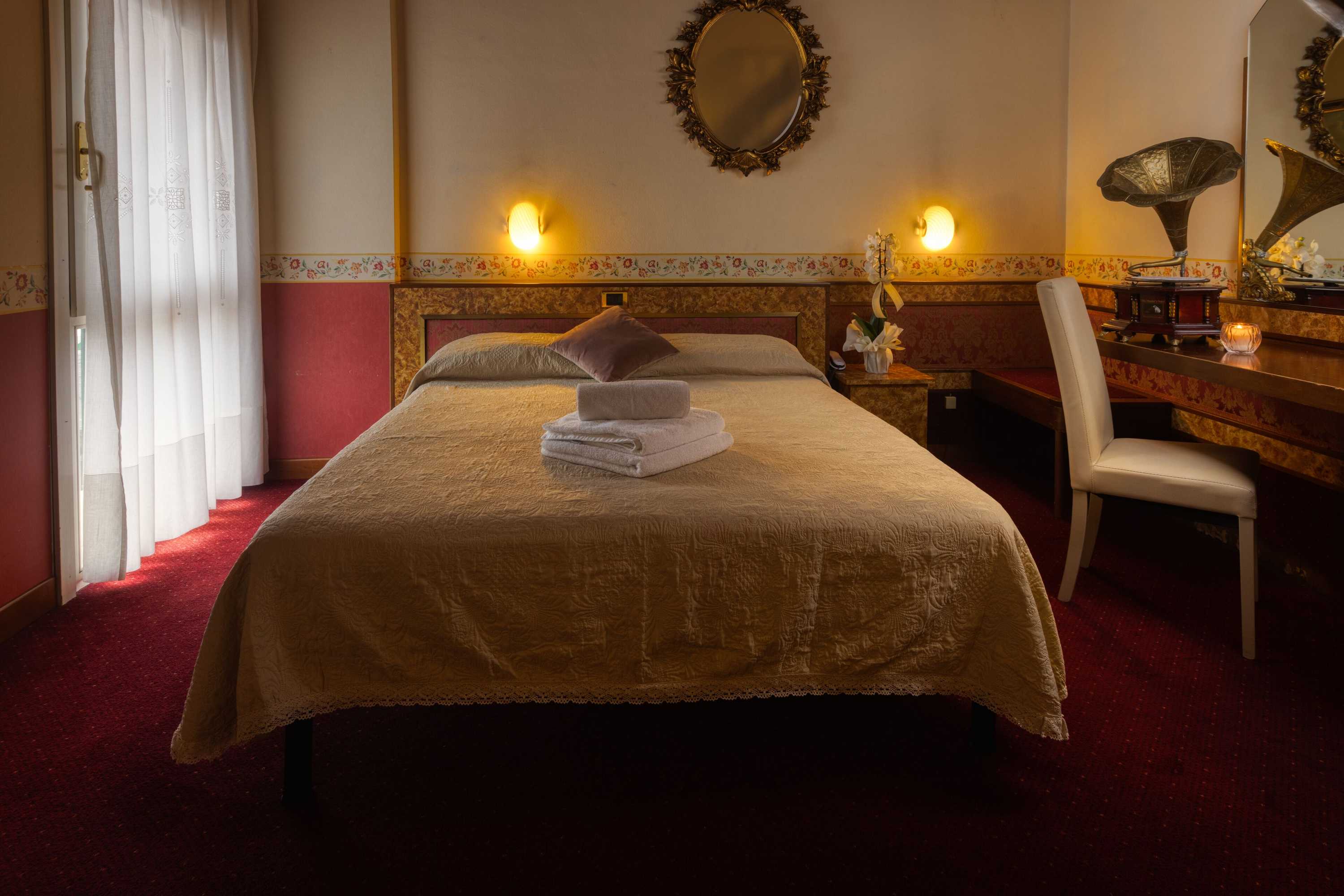 Gift card for Hotel Villa Pigalle Gift card for Hotel Villa Pigalle
