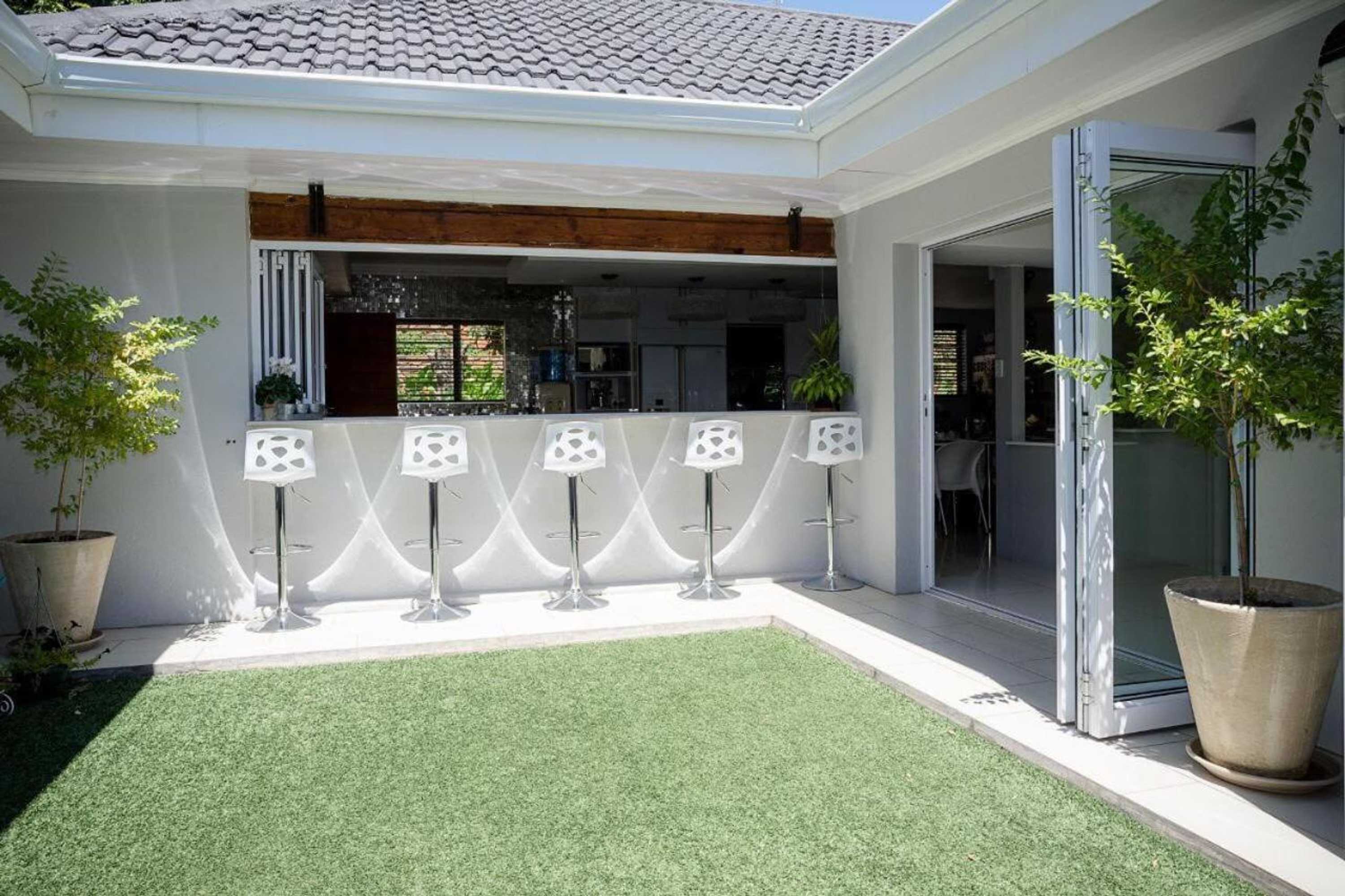 Gift card for Luxury Upmarket Guesthouse 20 on 4th