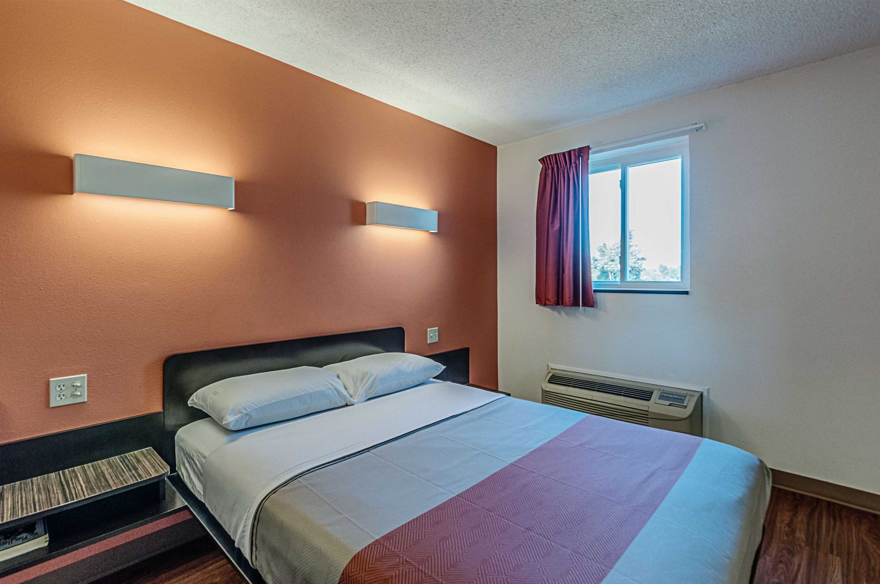 Gift card for Motel 6-Martinsburg, WV Gift card for Motel 6-Martinsburg, WV
