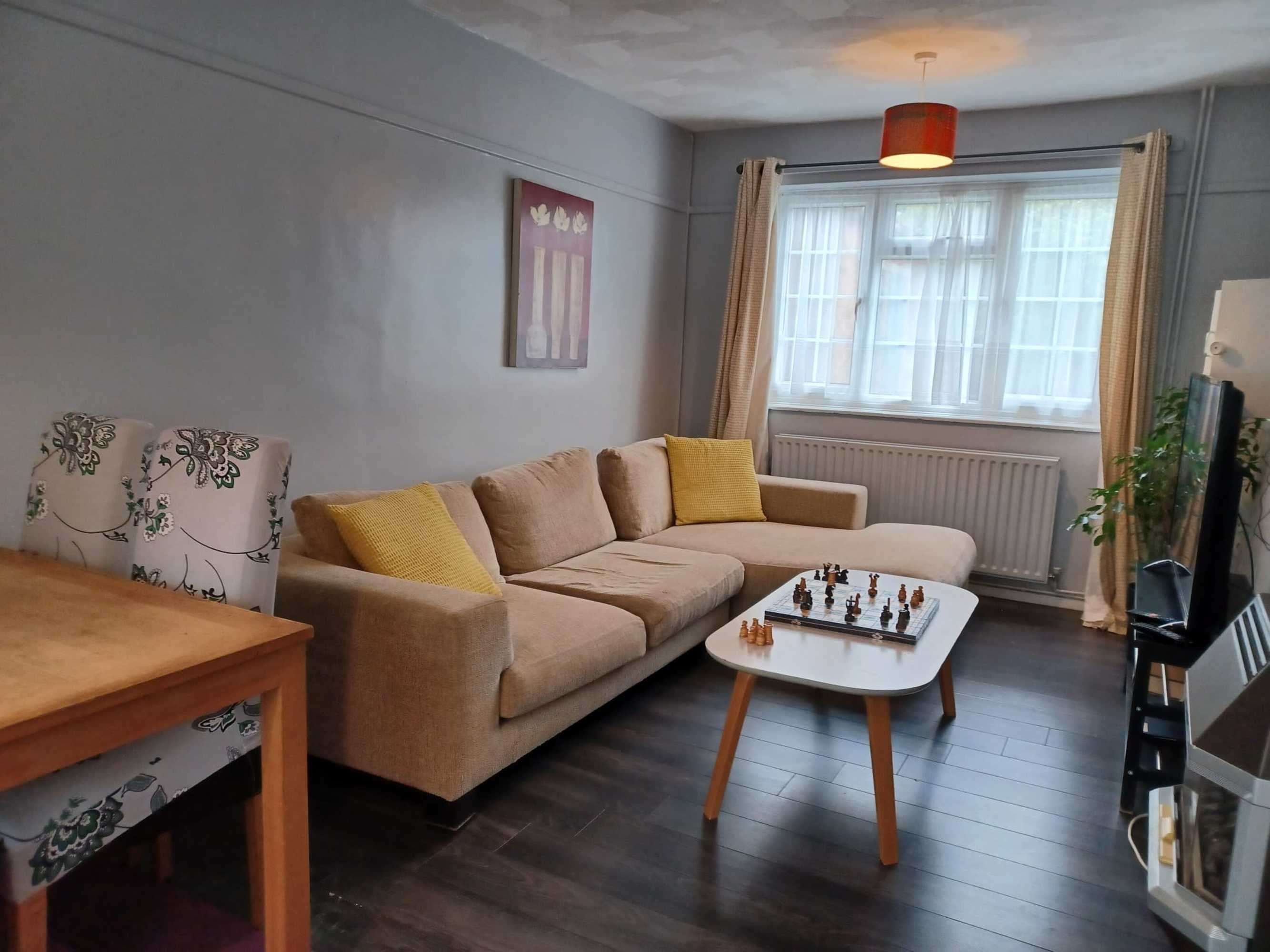 Gift card for Poynters House - Huku Kwetu Luton & Dunstable - Spacious 2 Bedroom House Gift card for Poynters House - Huku Kwetu Luton & Dunstable - Spacious 2 Bedroom House