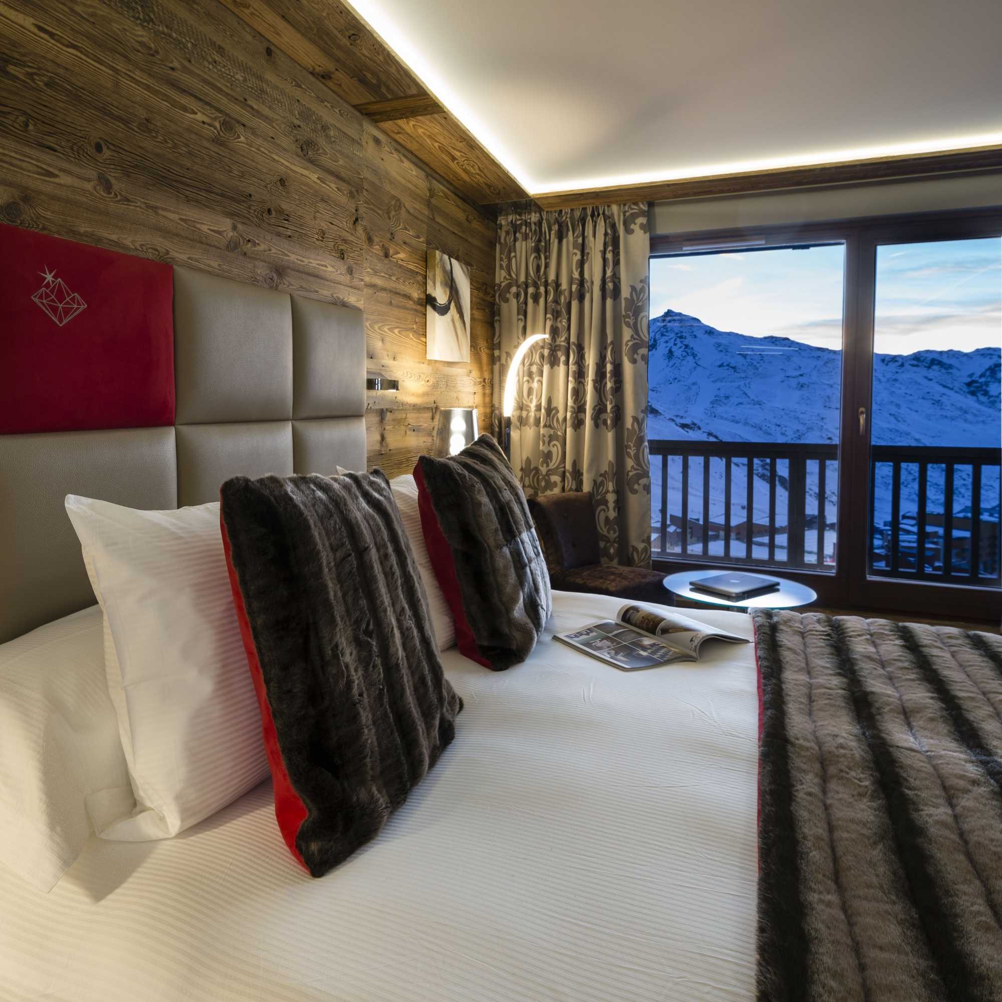 Gift card for Hôtel Koh-I Nor by Les Etincelles Gift card for Hôtel Koh-I Nor by Les Etincelles