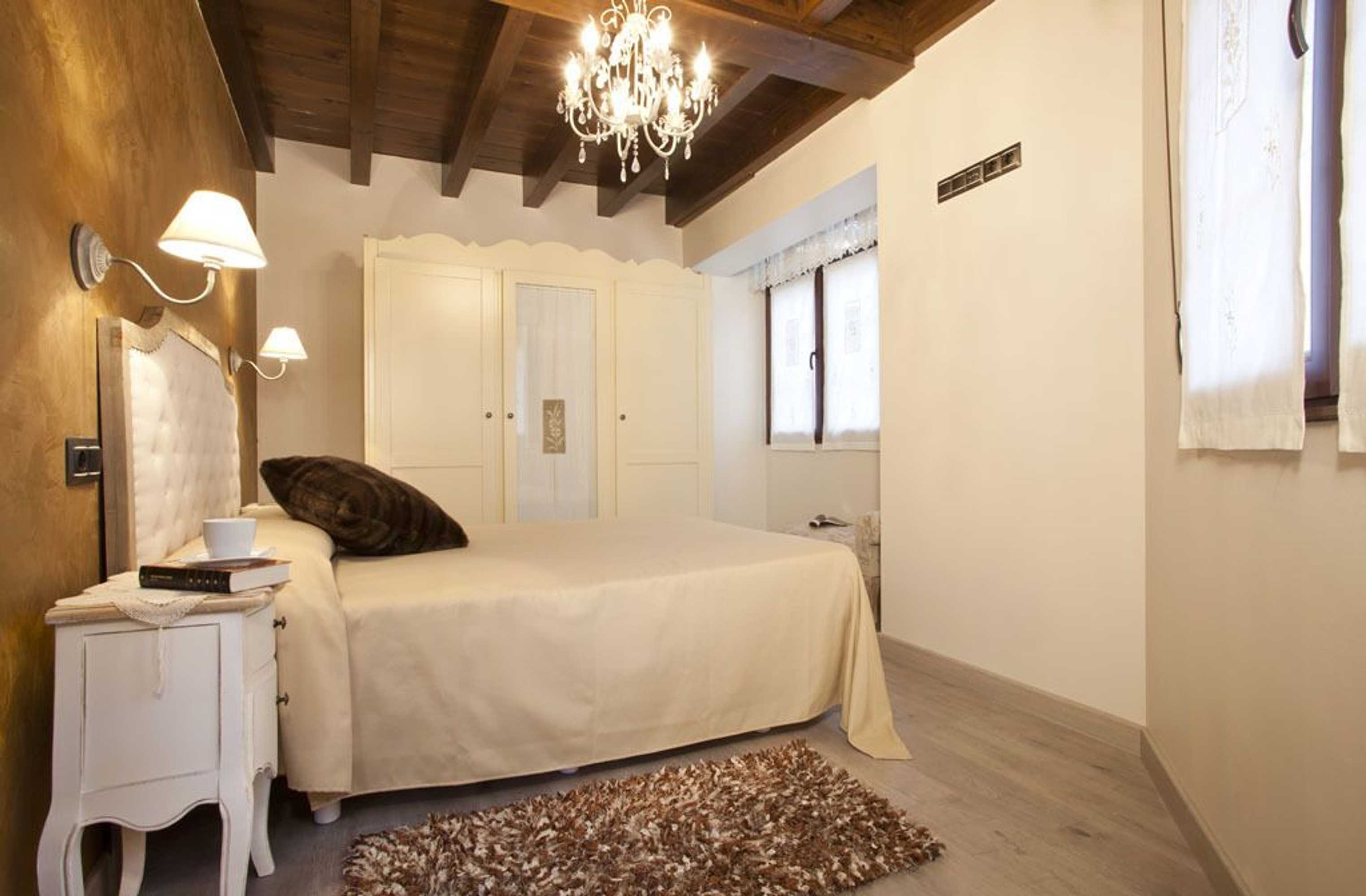 Gift card for Apartamentos el Aramo Gift card for Apartamentos el Aramo