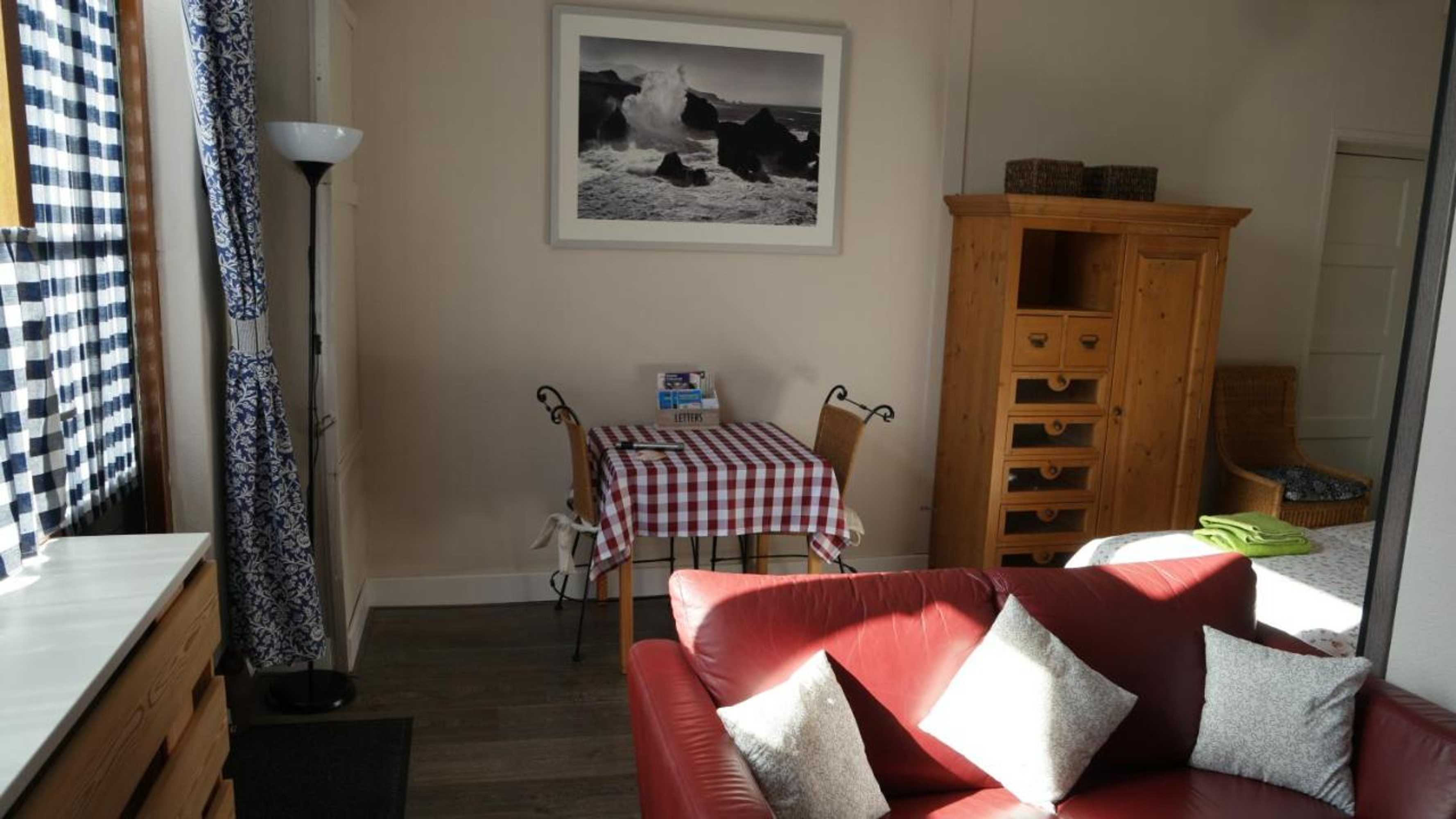 Gift card for Bed & Breakfast Prins Hendrik (zuidschermer) Gift card for Bed & Breakfast Prins Hendrik (zuidschermer)