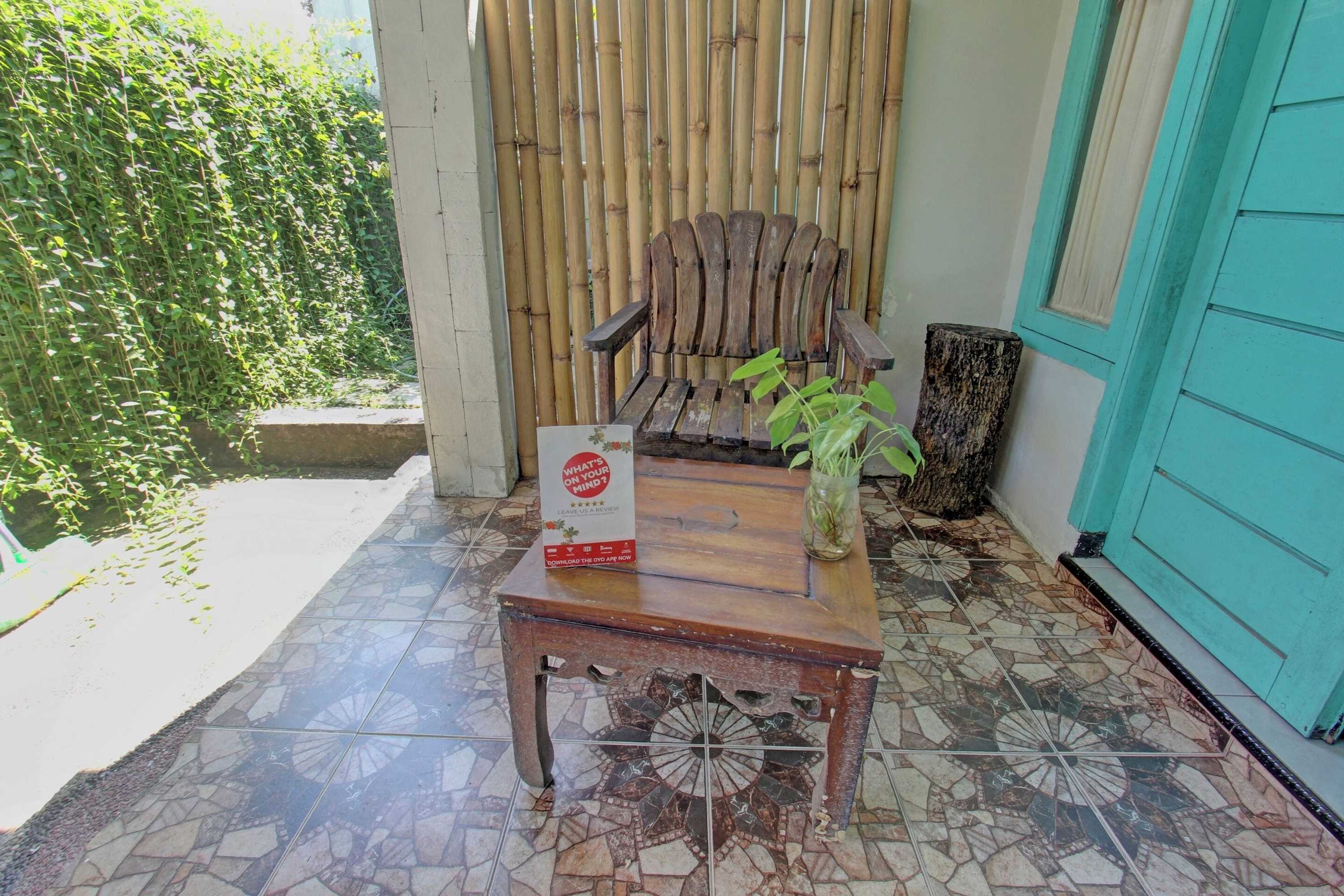 Gift card for Oyo 92825 Kamar Lombok Gift card for Oyo 92825 Kamar Lombok
