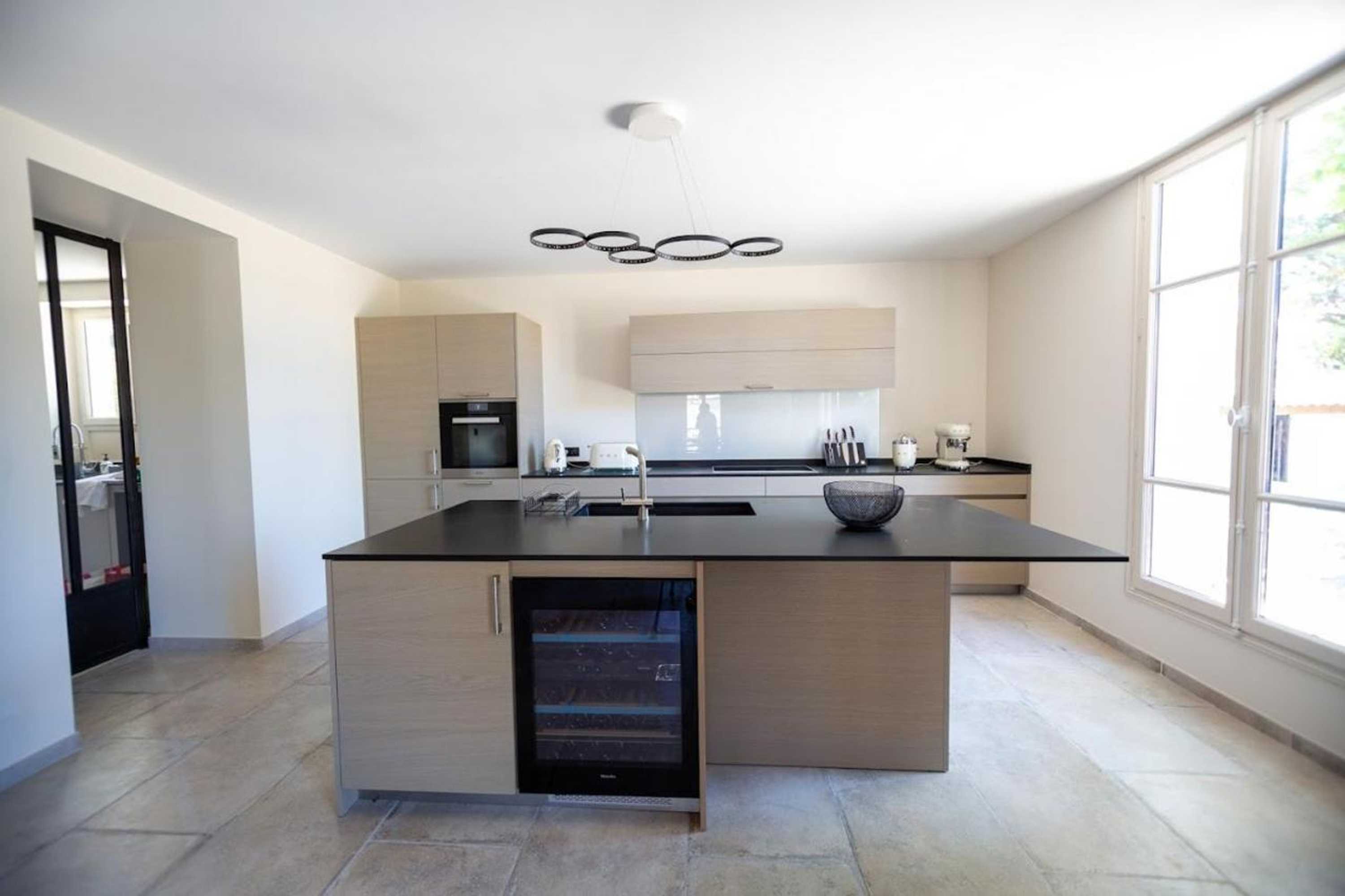 Gift card for Les Frenes EN Provence-ChÂteau Zen