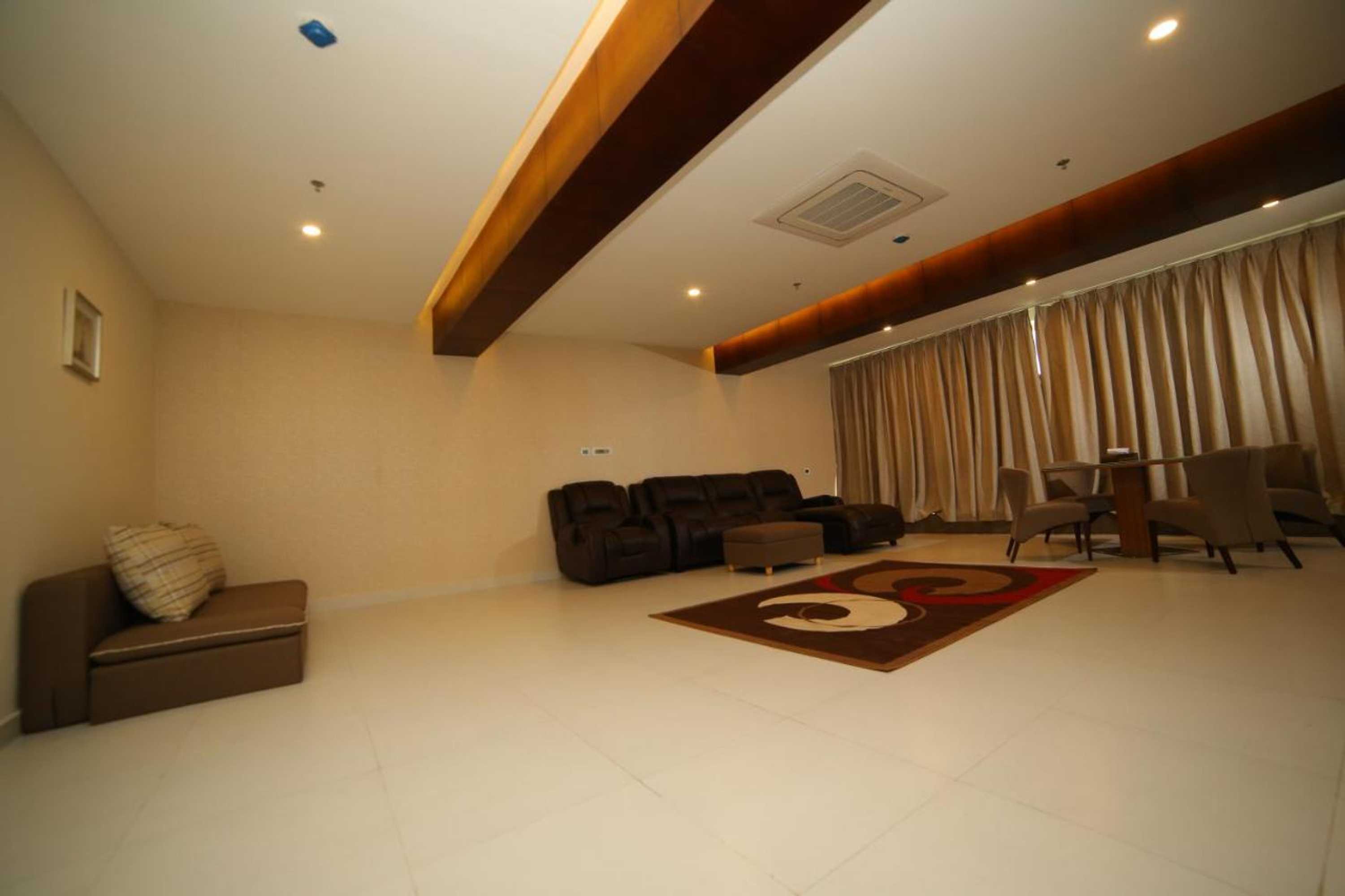 Gift card for Vavas Inn & Suites