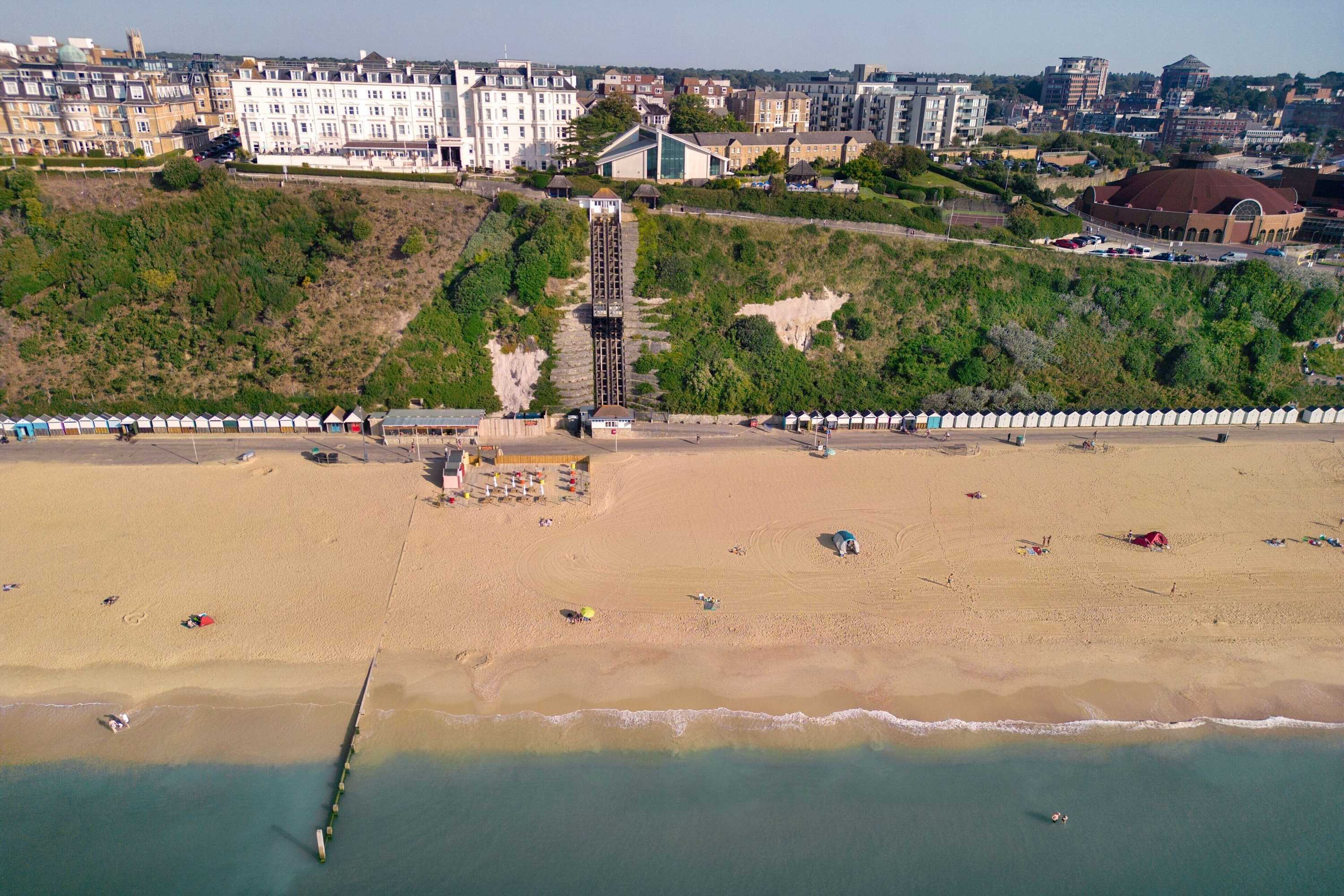Gift card for Bournemouth Highcliff Marriott Hotel Gift card for Bournemouth Highcliff Marriott Hotel